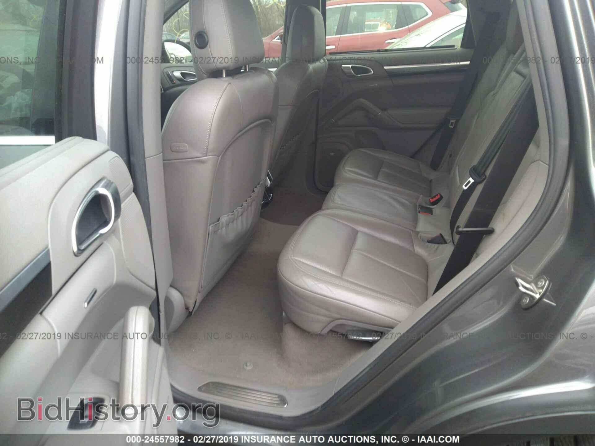2011 PORSCHE CAYENNE - VIN: WP1AB2A25BLA55201 - Photo 8