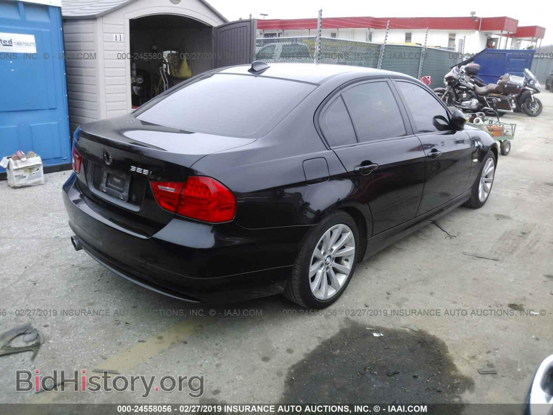 2011 BMW 328 - VIN: WBAPH5C54BF093002 - Фото 4