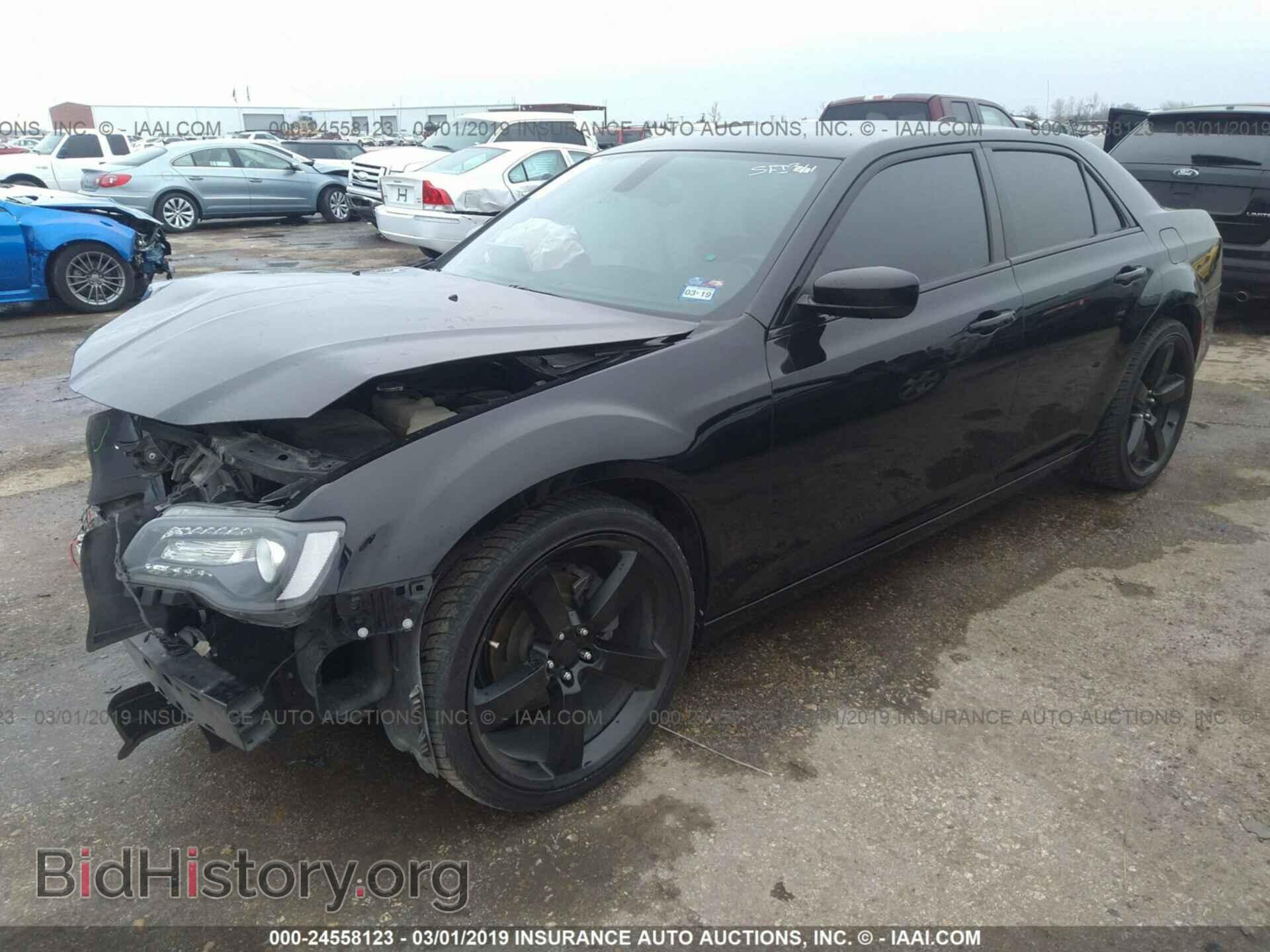 2015 CHRYSLER 300 - VIN: 2C3CCABG3FH786616 - Фото 2