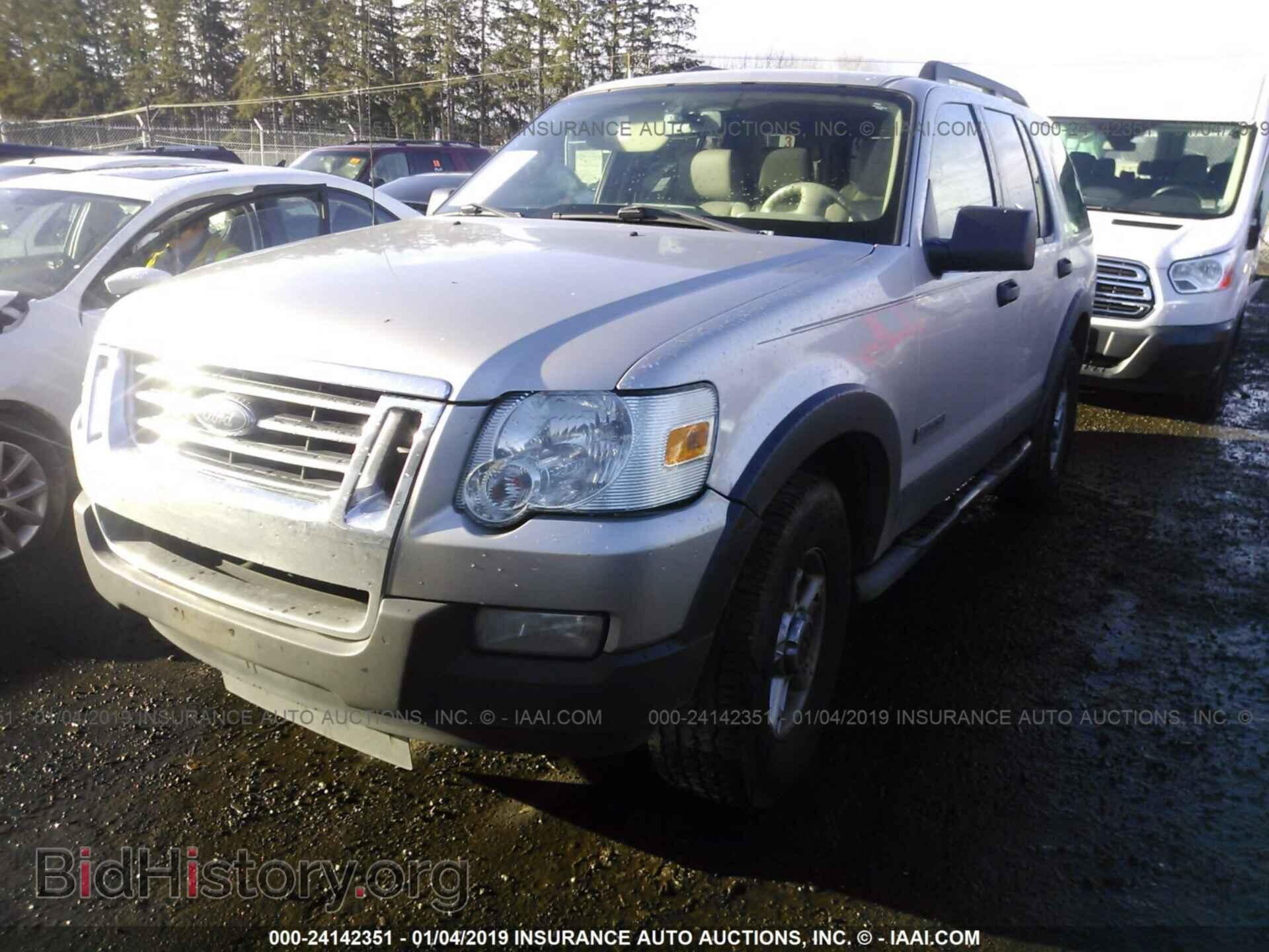 2006 FORD EXPLORER - VIN: 1FMEU73E26UB00818 - Фото 2