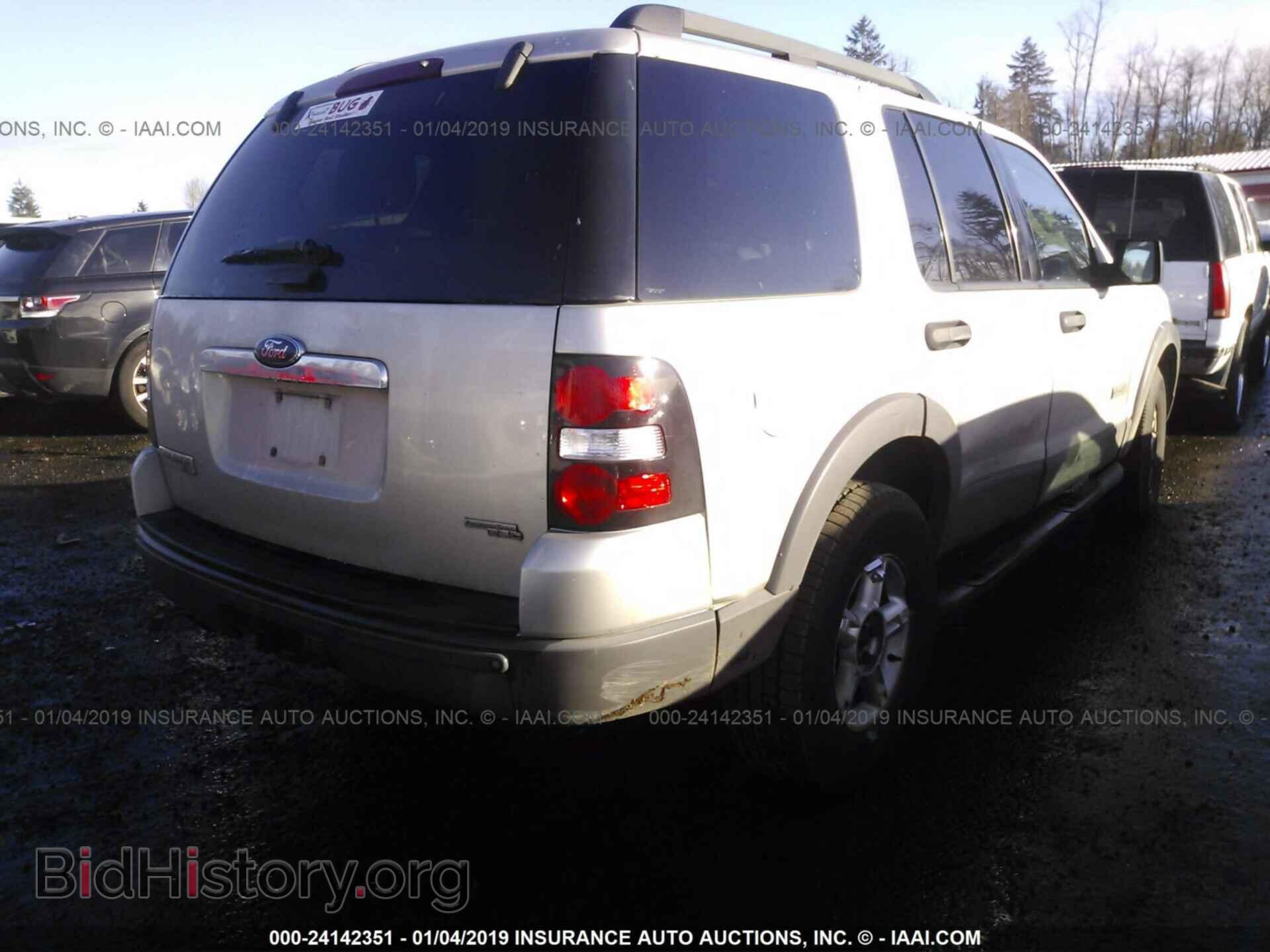 2006 FORD EXPLORER - VIN: 1FMEU73E26UB00818 - Фото 4