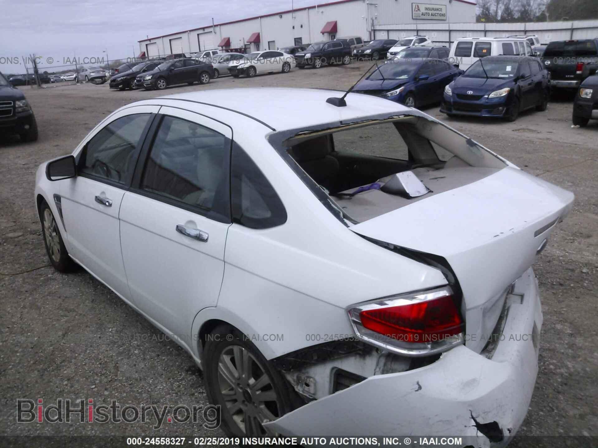 2008 FORD FOCUS - VIN: 1FAHP35N08W138317 - Фото 3