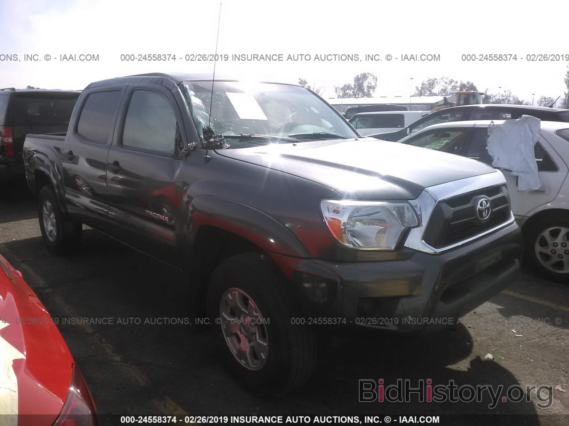 Photo 5TFJX4GN2FX047295 - TOYOTA TACOMA 2015