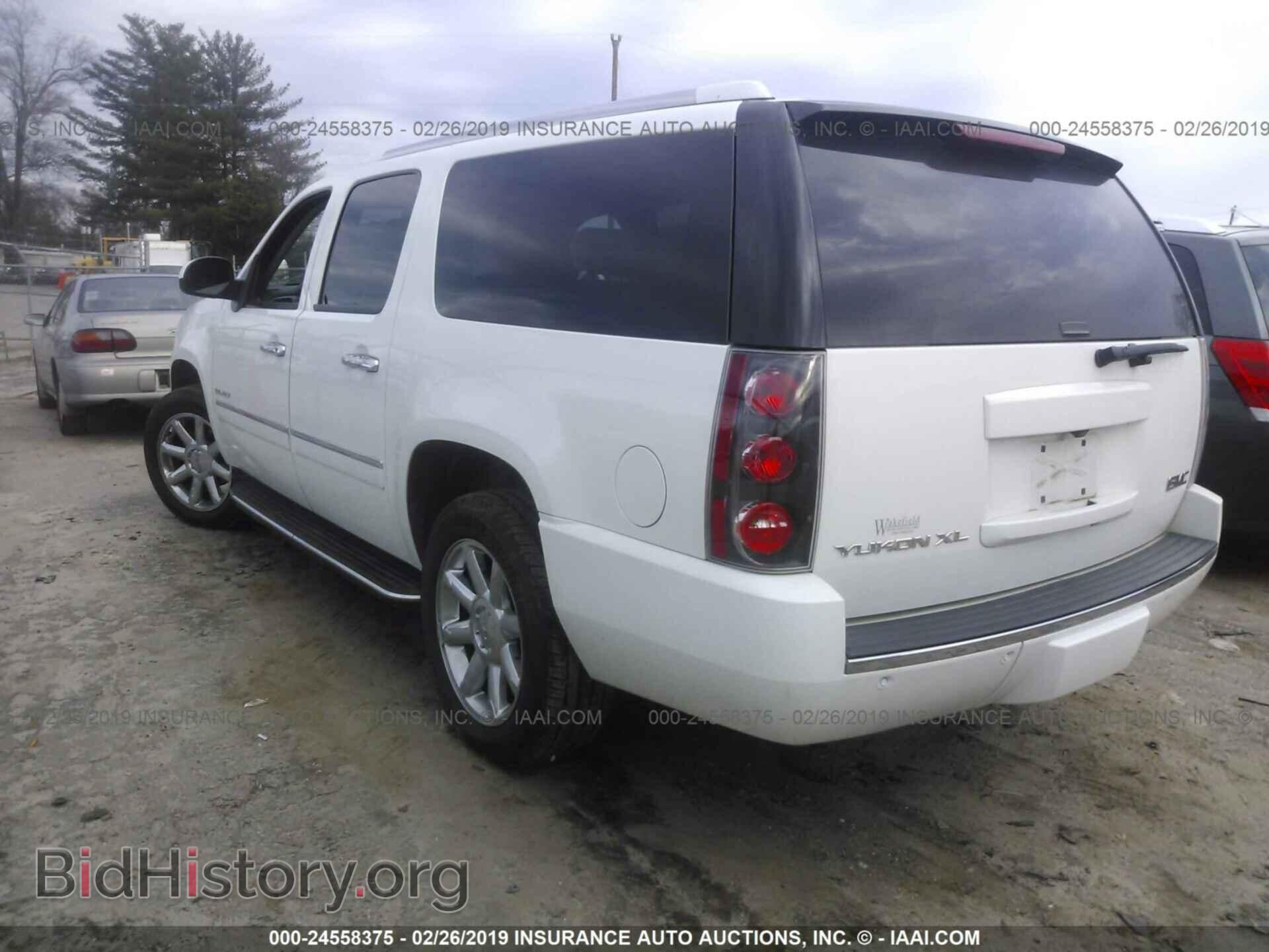 2013 GMC YUKON XL - VIN: 1GKS2MEF4DR364984 - Фото 3