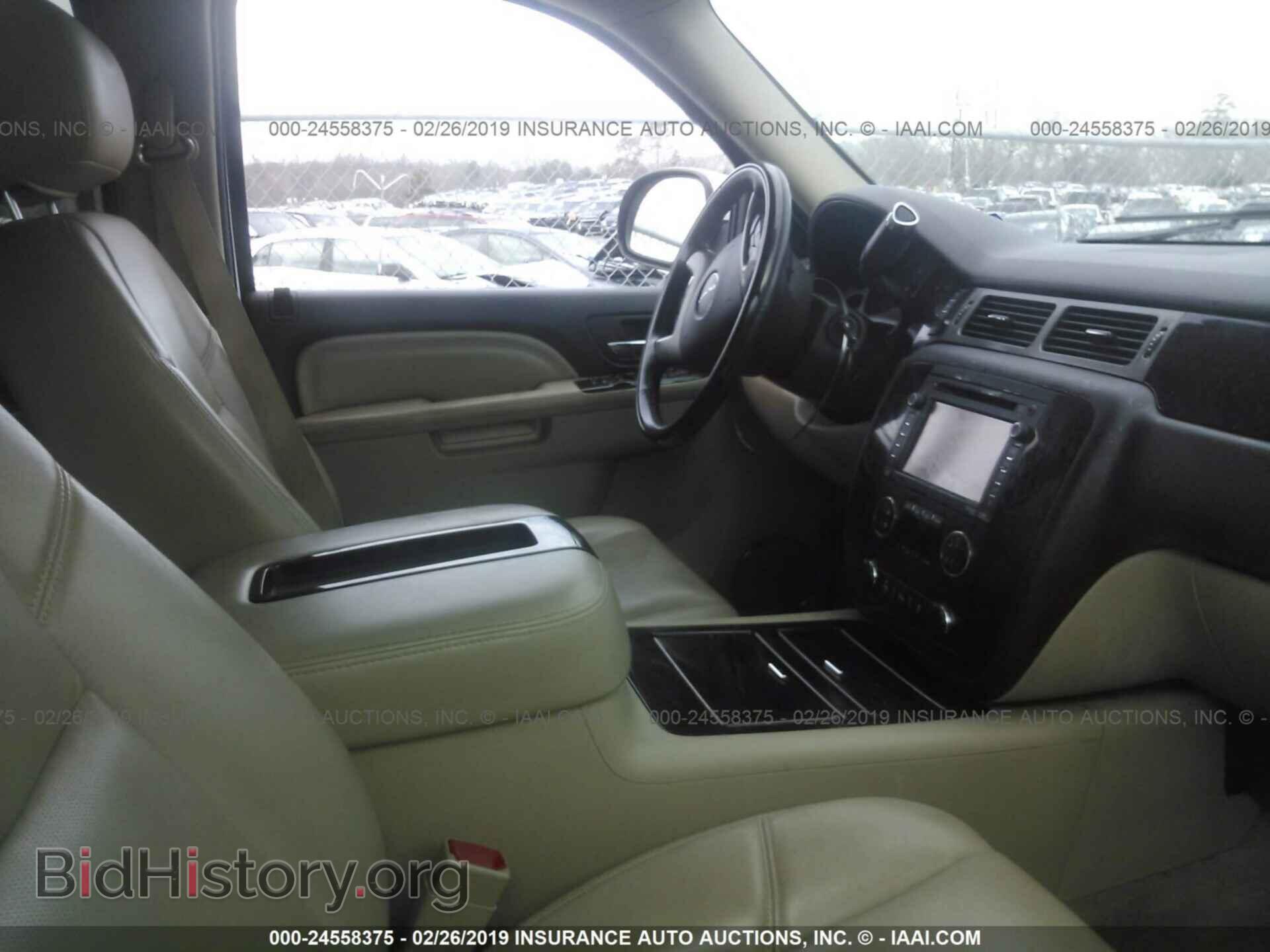 2013 GMC YUKON XL - VIN: 1GKS2MEF4DR364984 - Фото 5