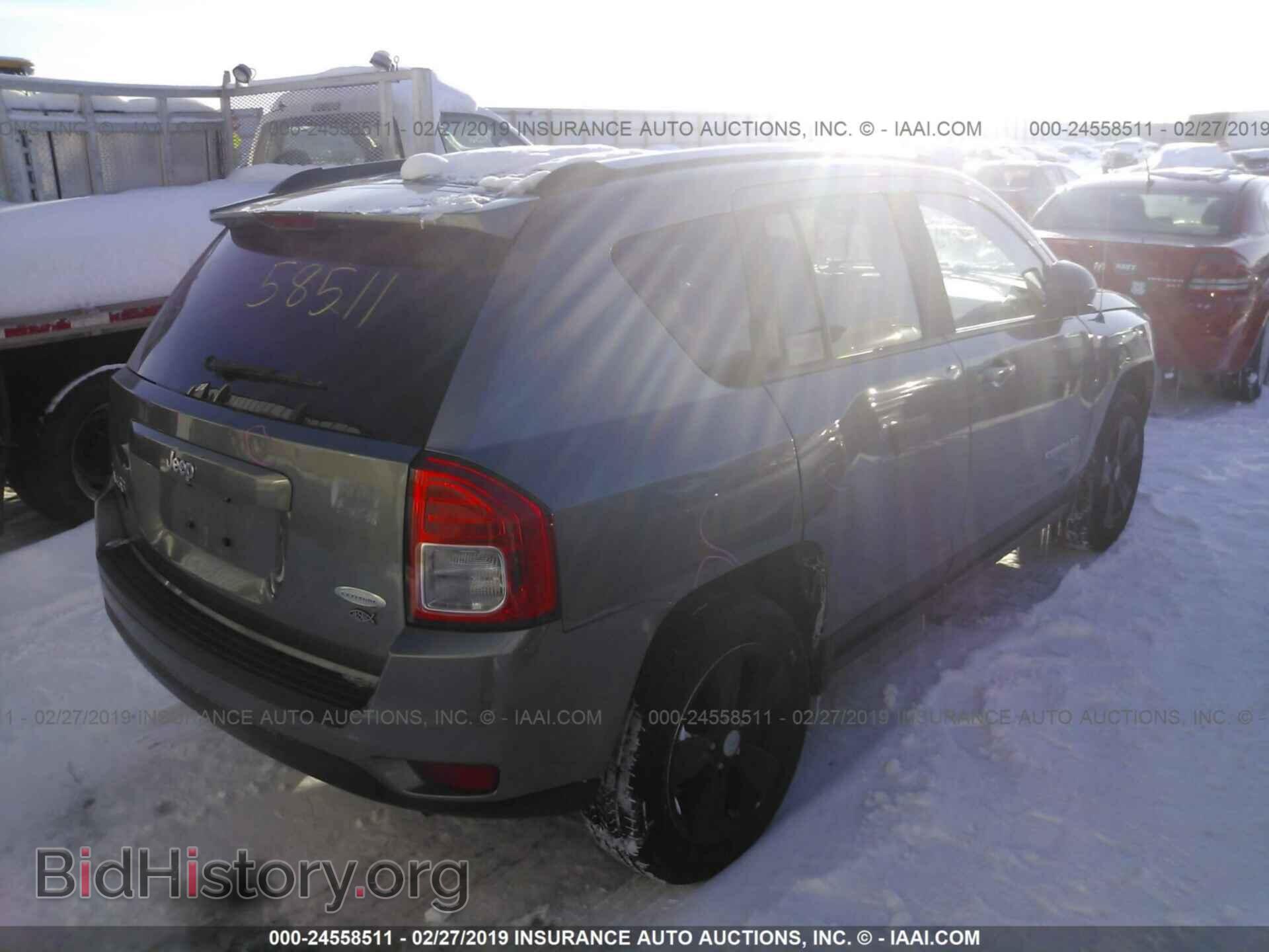 2011 JEEP COMPASS - VIN: 1J4NF1FB9BD244769 - Фото 4