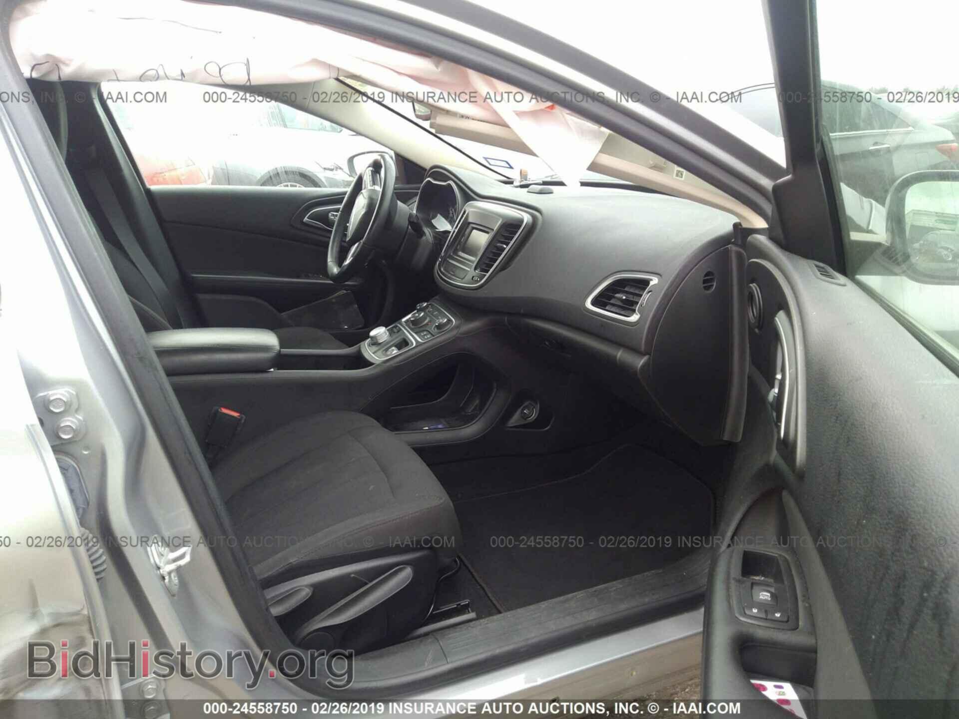 2016 CHRYSLER 200 - VIN: 1C3CCCAB7GN153191 - Photo 5