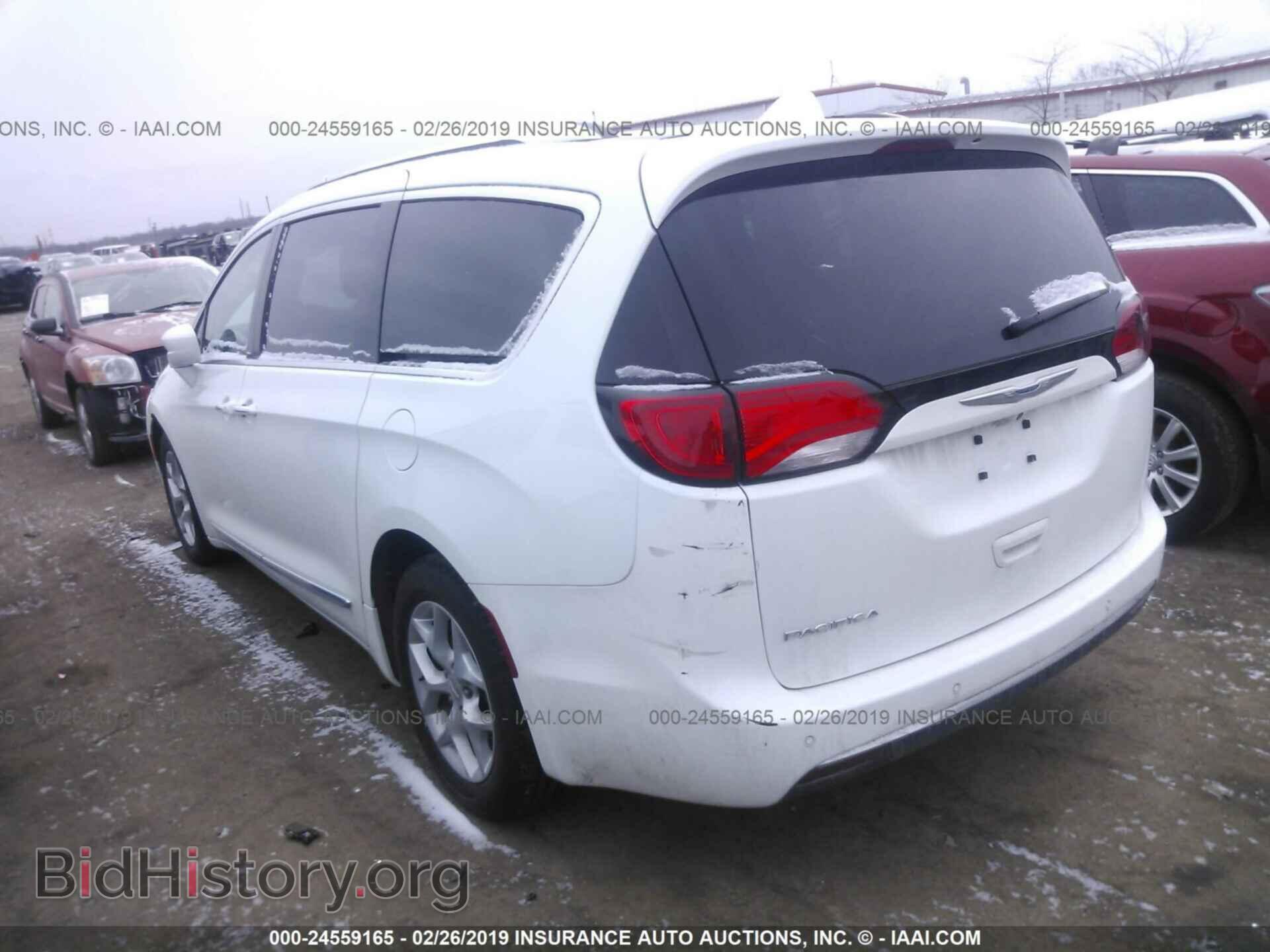 2017 CHRYSLER PACIFICA - VIN: 2C4RC1EG4HR677757 - Фото 3