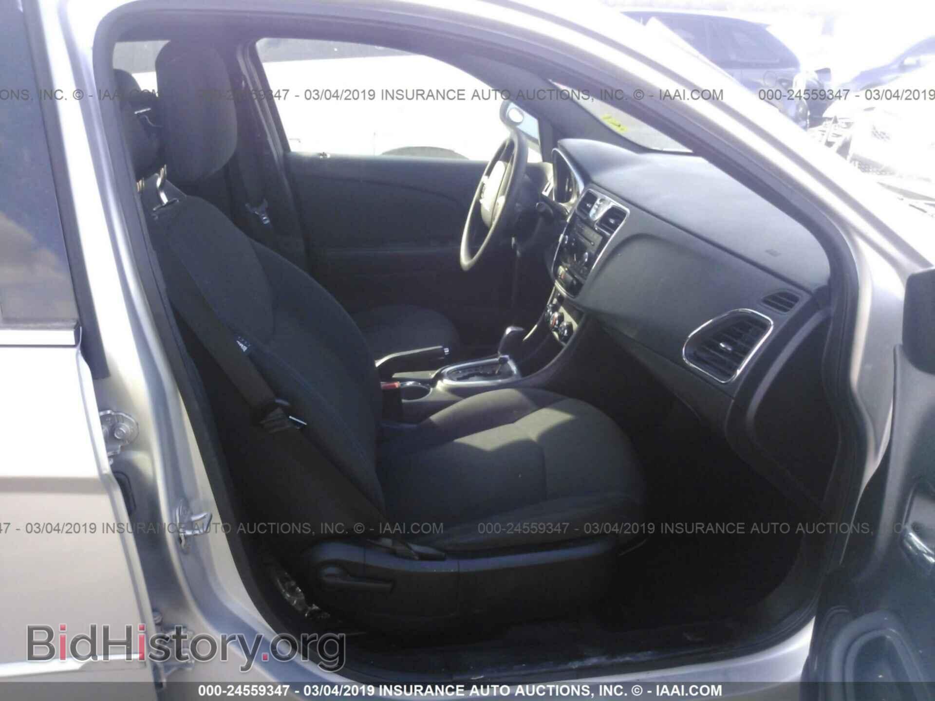 2012 CHRYSLER 200 - VIN: 1C3CCBAB2CN190900 - Фото 5