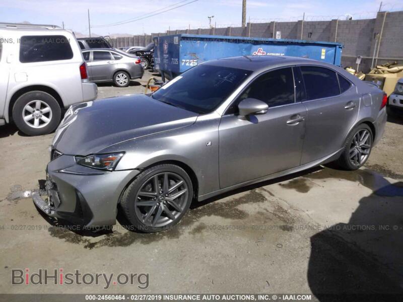 2017 Lexus IS (VIN JTHBE1D21H5030570) — photo 2 of 10