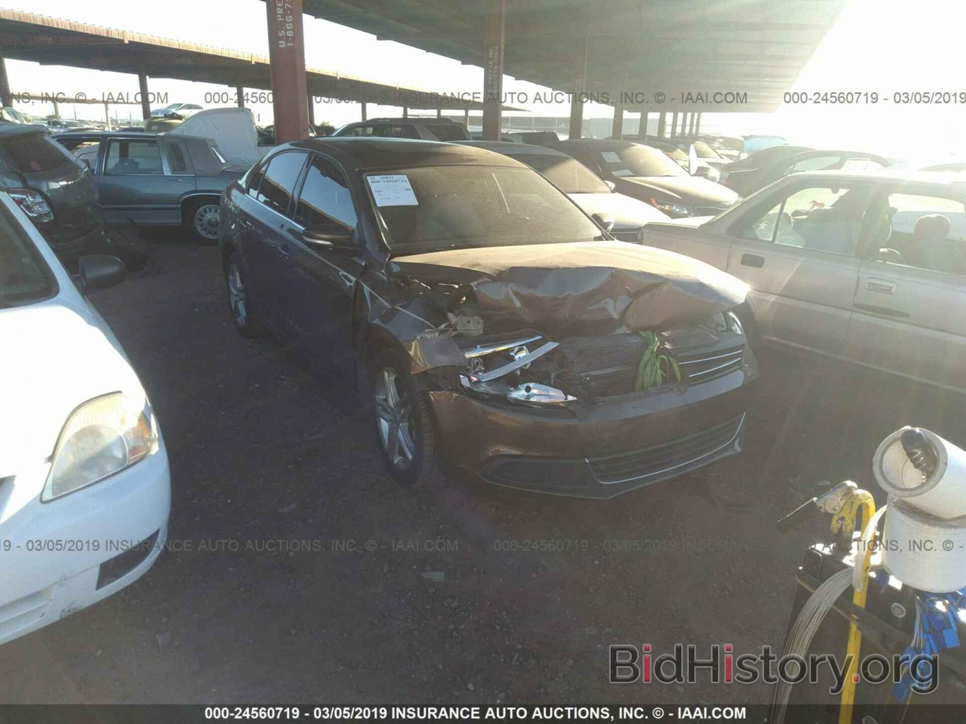 Photo 3VWD17AJ2EM275546 - VOLKSWAGEN JETTA 2014