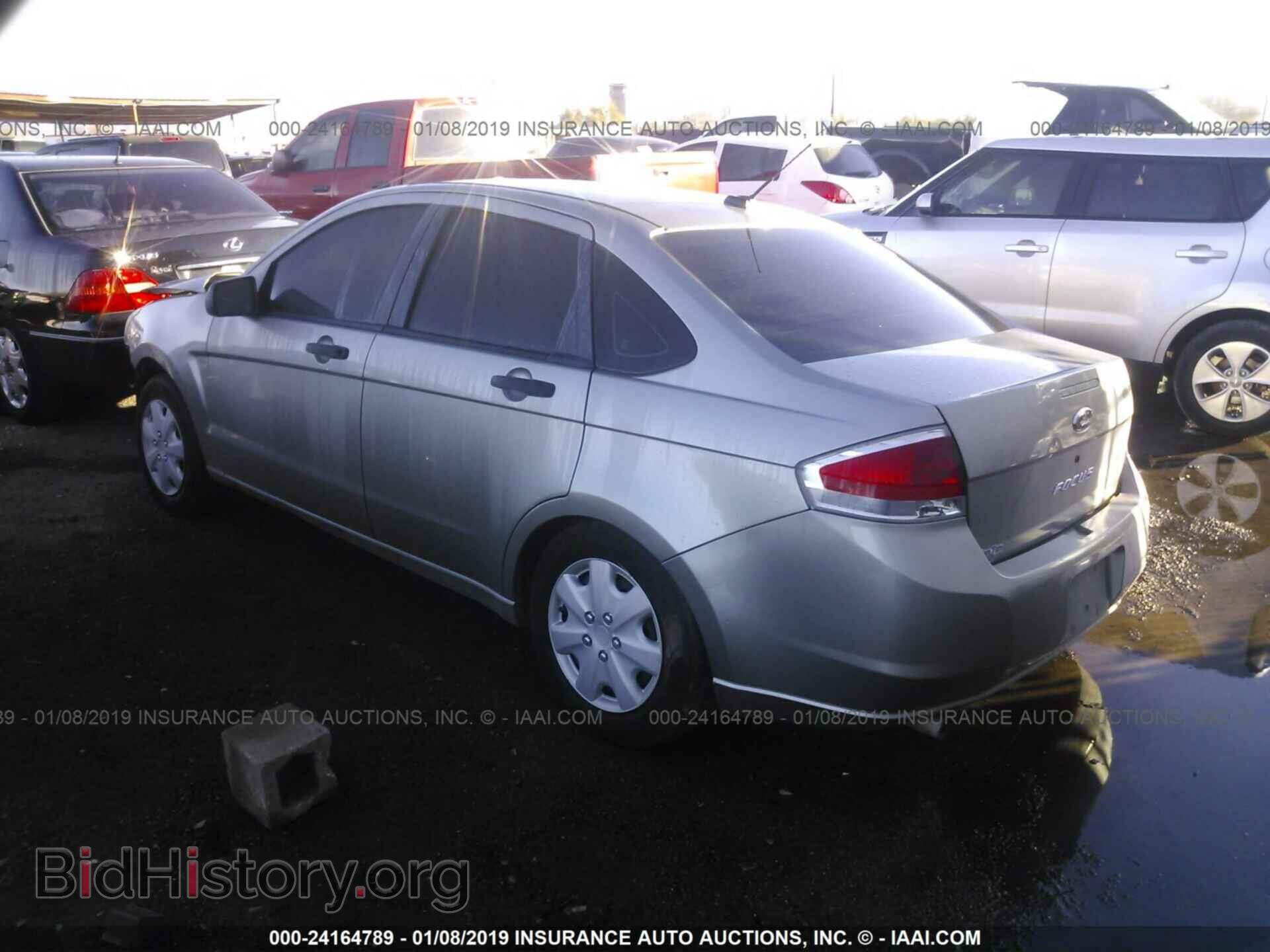 2008 FORD FOCUS - VIN: 1FAHP34NX8W252777 - Фото 3