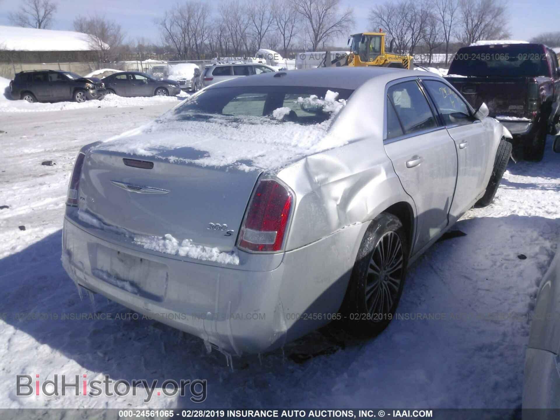 2012 CHRYSLER 300 - VIN: 2C3CCAGG2CH141315 - Photo 4