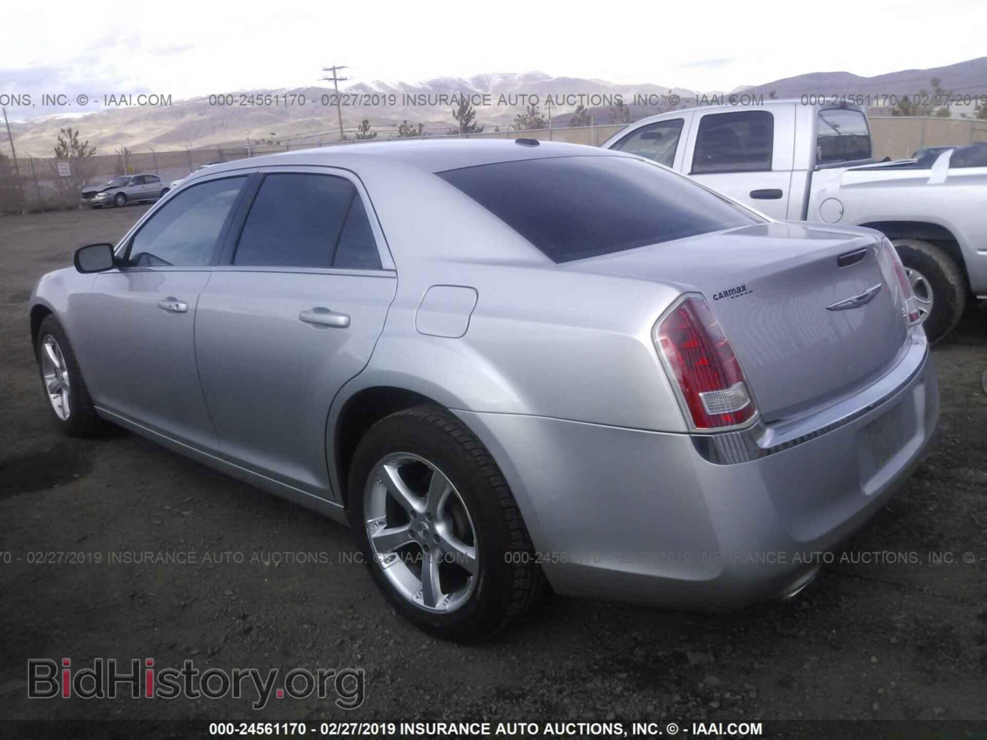 2012 CHRYSLER 300 - VIN: 2C3CCAAG7CH116578 - Фото 3