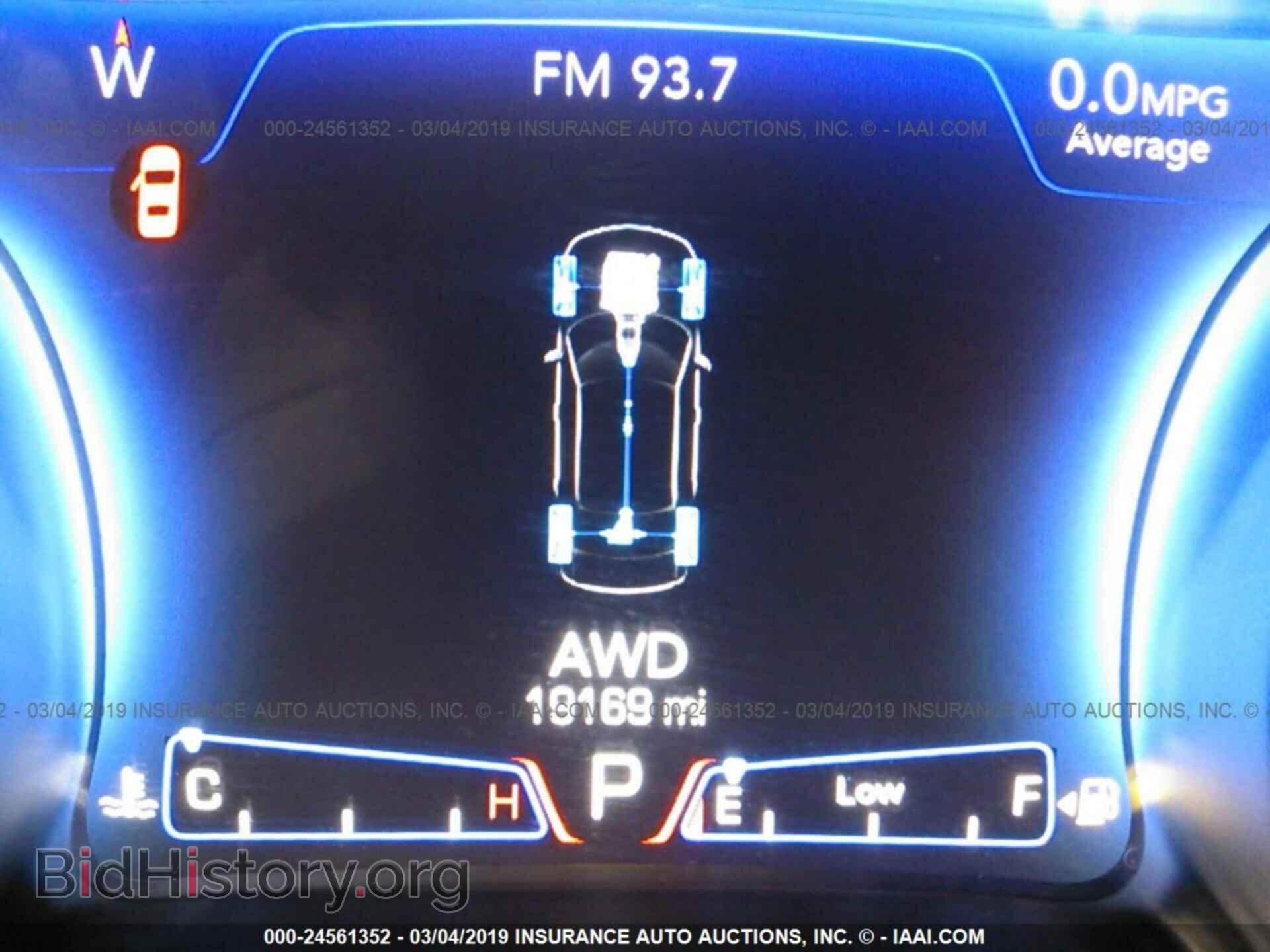 2017 CHRYSLER 300 - VIN: 2C3CCAGG8HH607725 - Фото 7