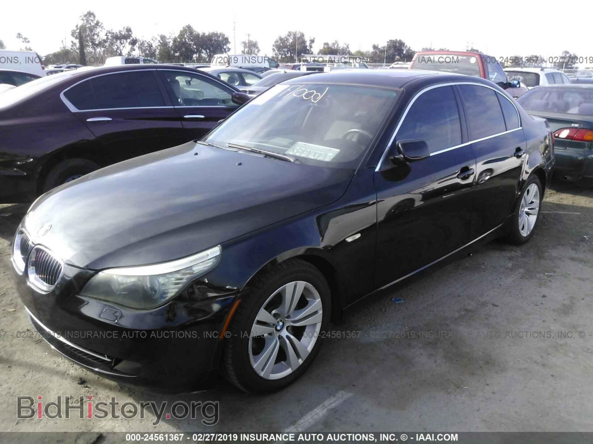 2009 BMW 528 - VIN: WBANU53579C120045 - Фото 2