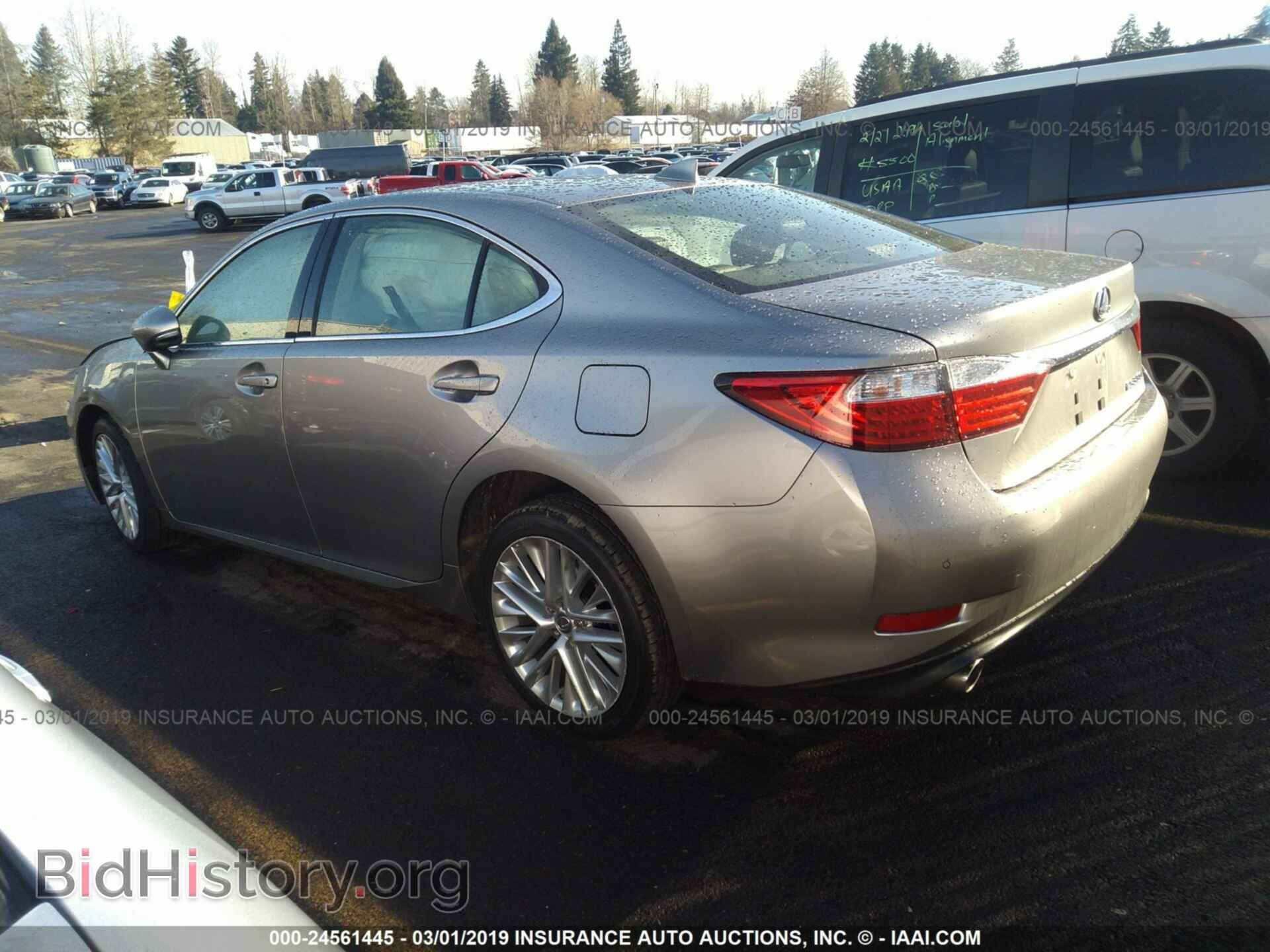 2015 LEXUS ES - VIN: JTHBK1GGXF2186590 - Фото 3