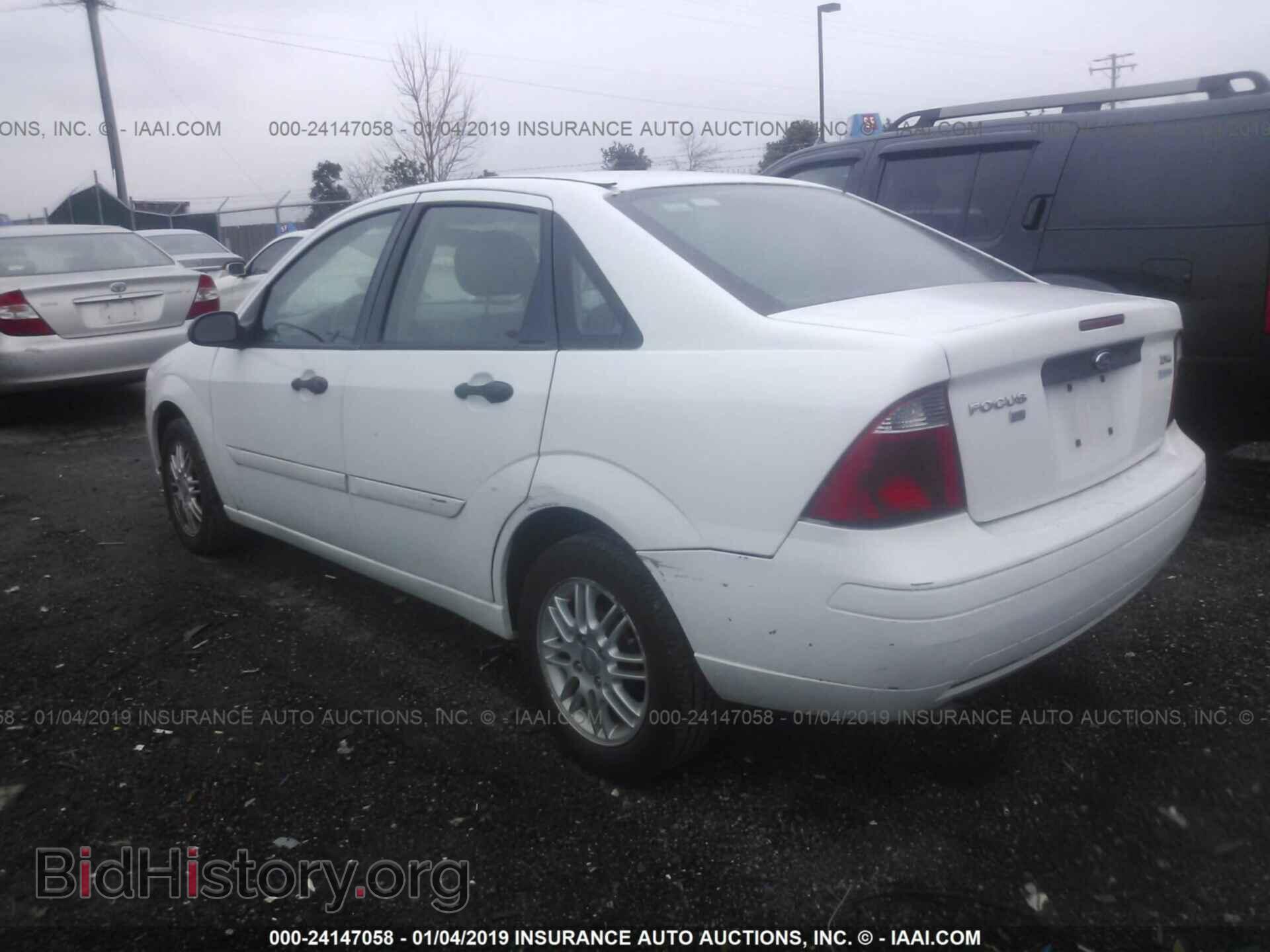 2006 FORD FOCUS - VIN: 1FAFP34N66W237326 - Фото 3
