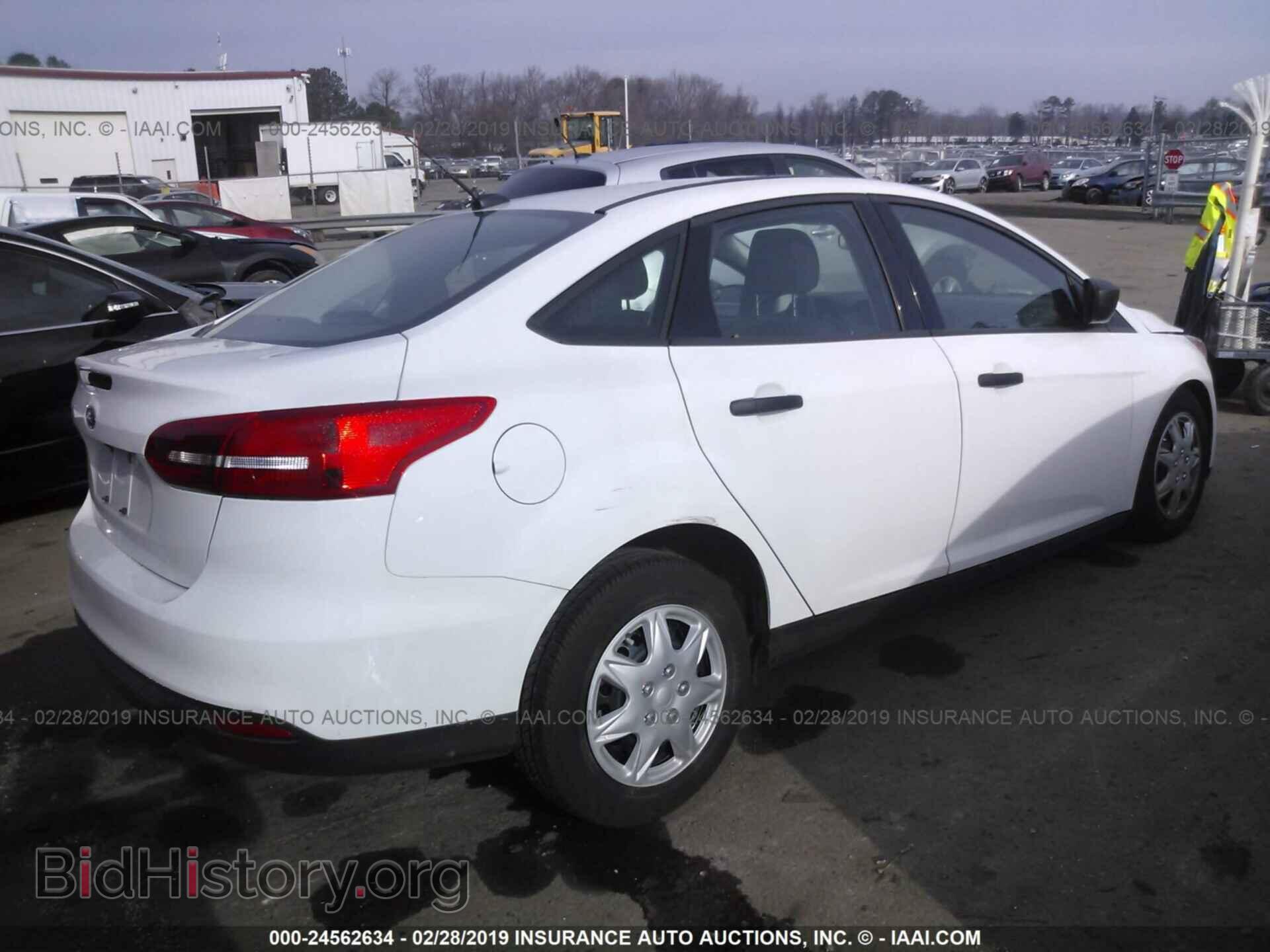 2017 FORD FOCUS - VIN: 1FADP3E29HL336951 - Фото 4