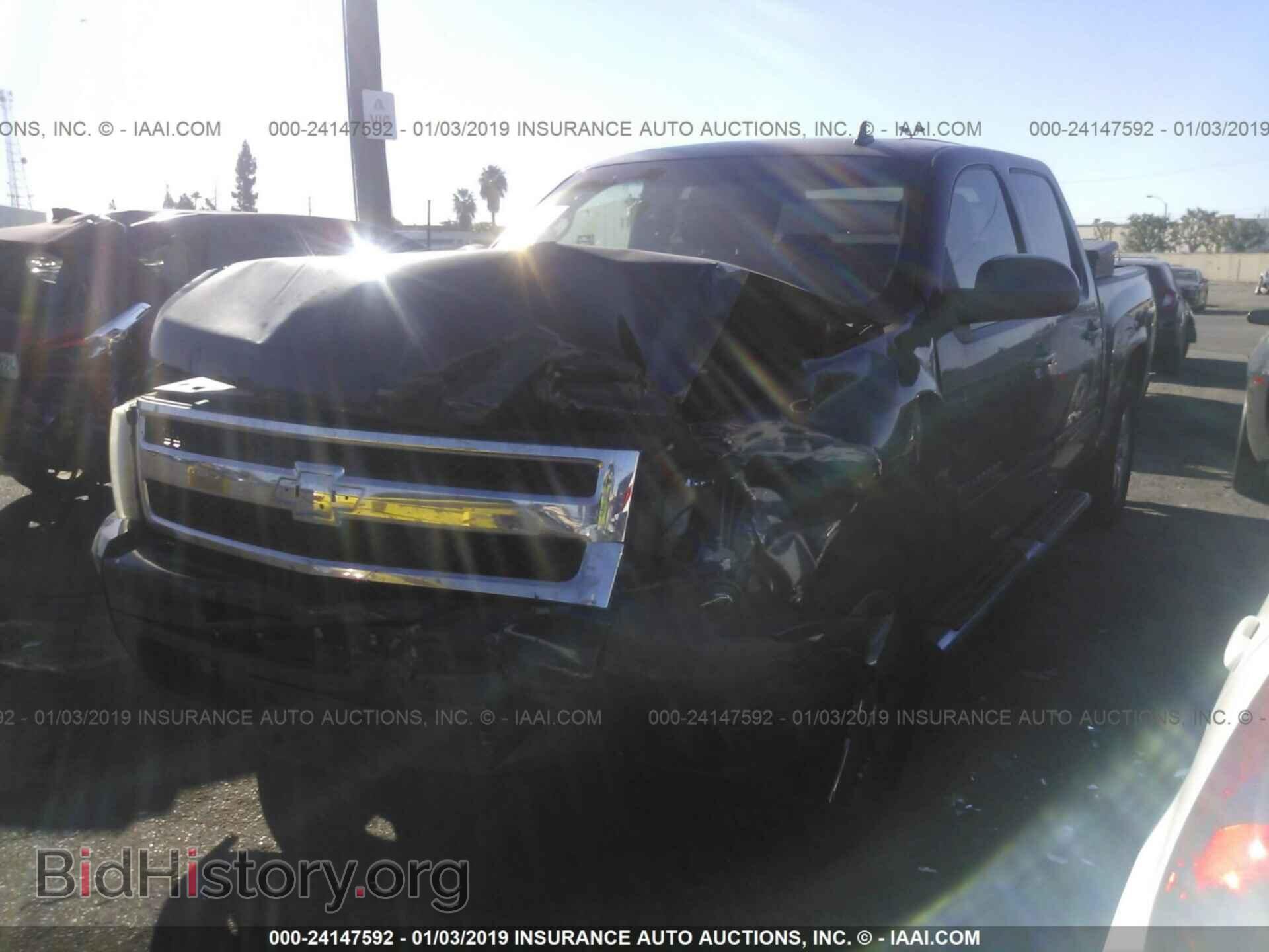 2011 CHEVROLET SILVERADO - VIN: 3GCPCTE09BG277356 - Фото 2