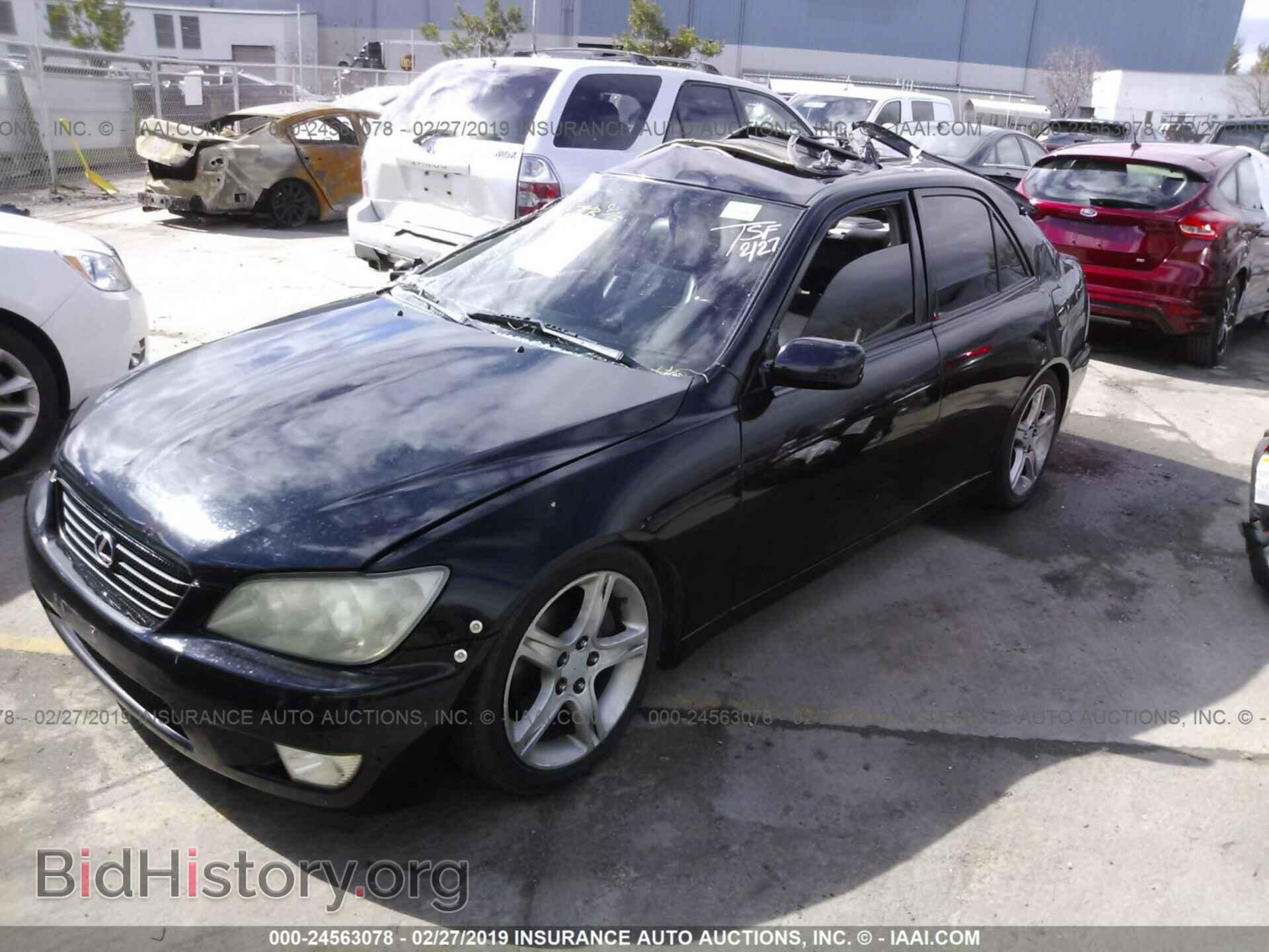 2001 LEXUS IS - VIN: JTHBD182210031680 - Фото 2
