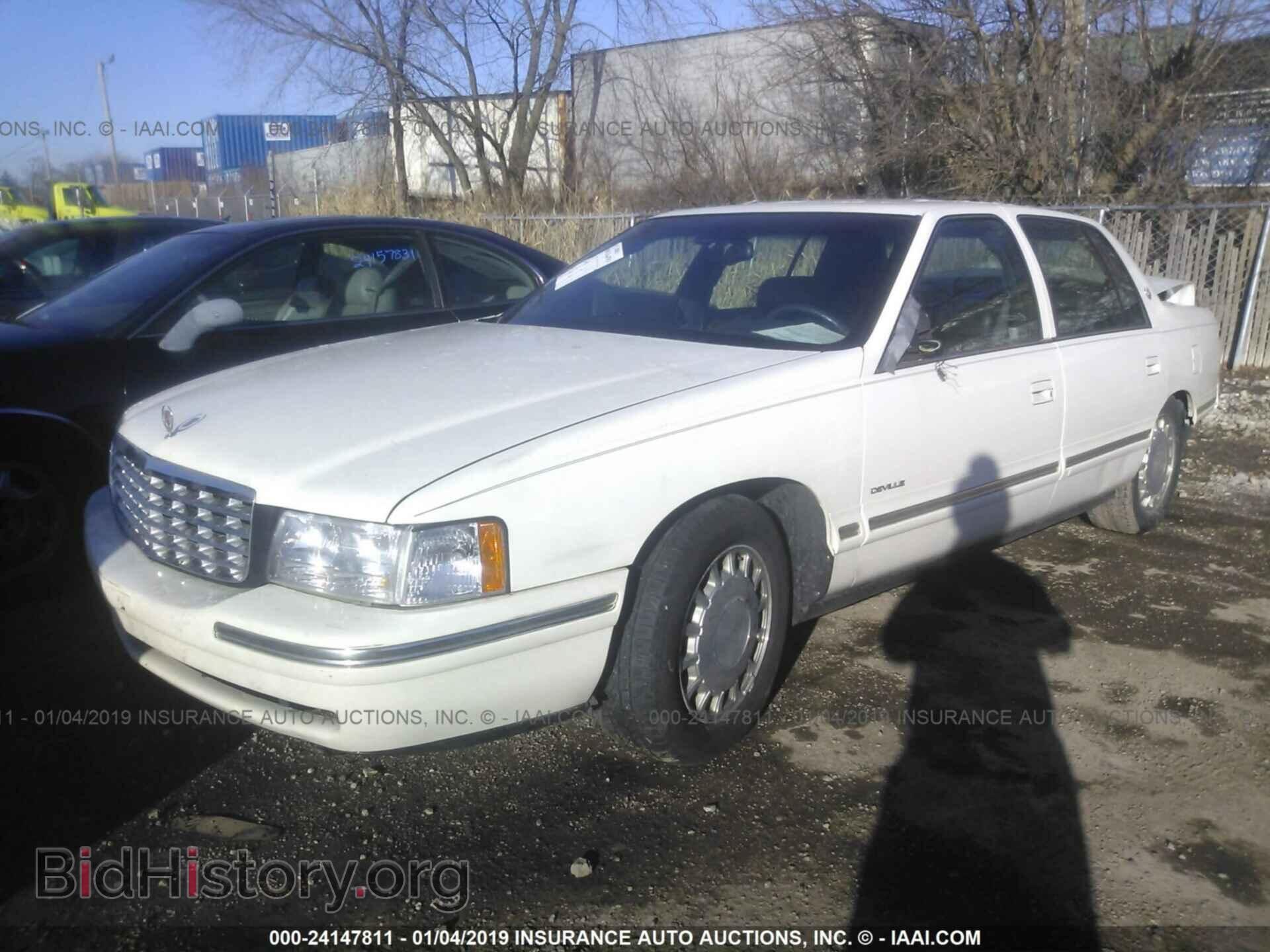 1999 CADILLAC DEVILLE - VIN: 1G6KD54Y0XU748120 - Фото 2
