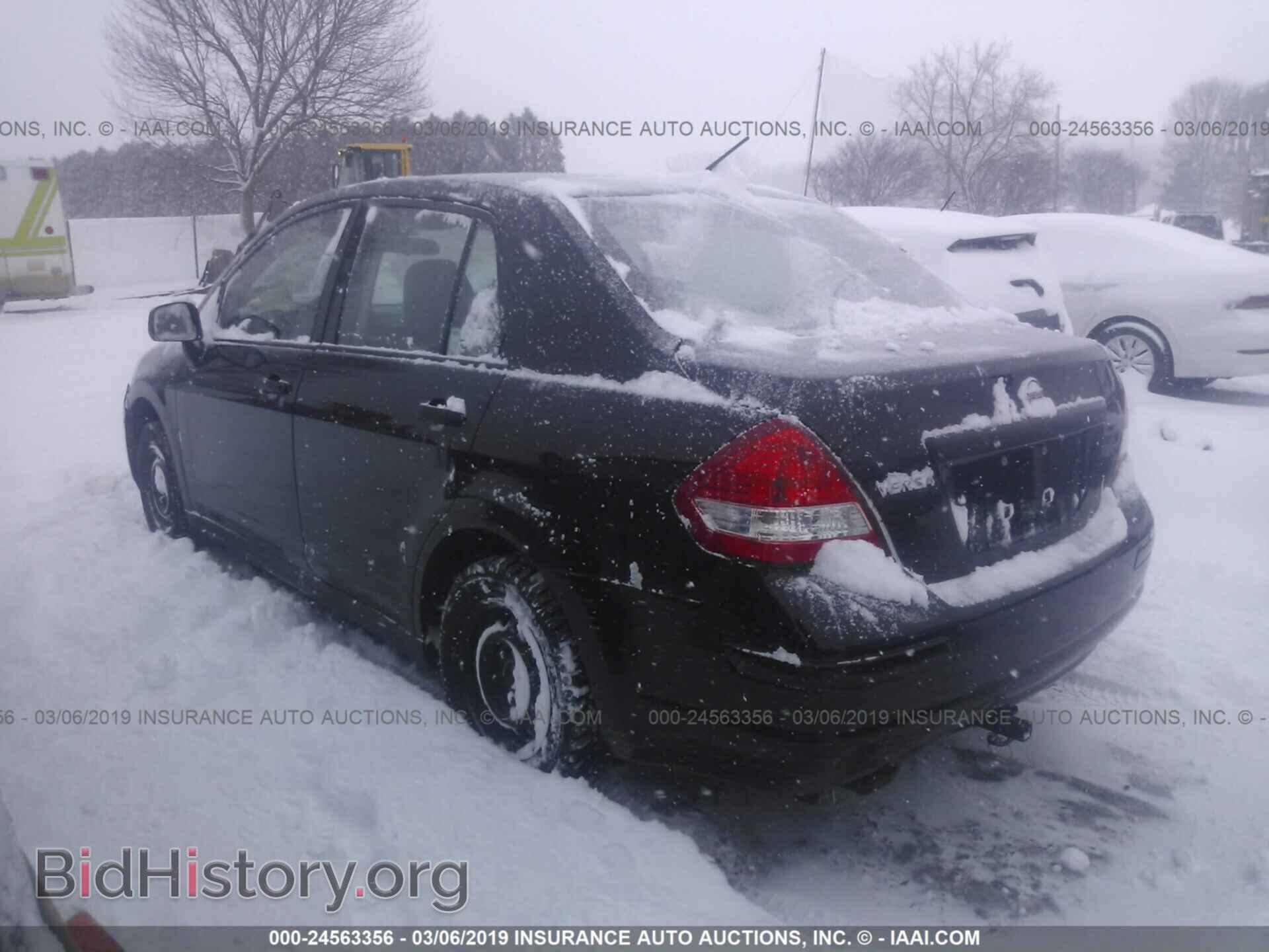 2009 NISSAN VERSA - VIN: 3N1CC11E39L455593 - Фото 3