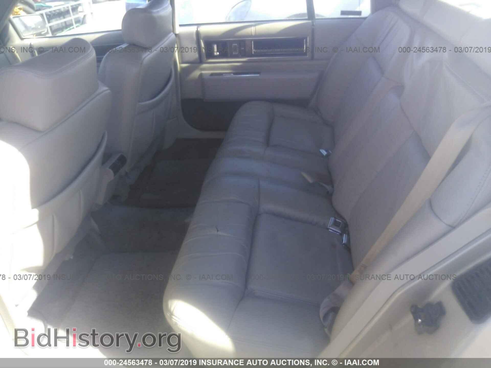 1992 CADILLAC DEVILLE - VIN: 1G6CD53B7N4268283 - Photo 8