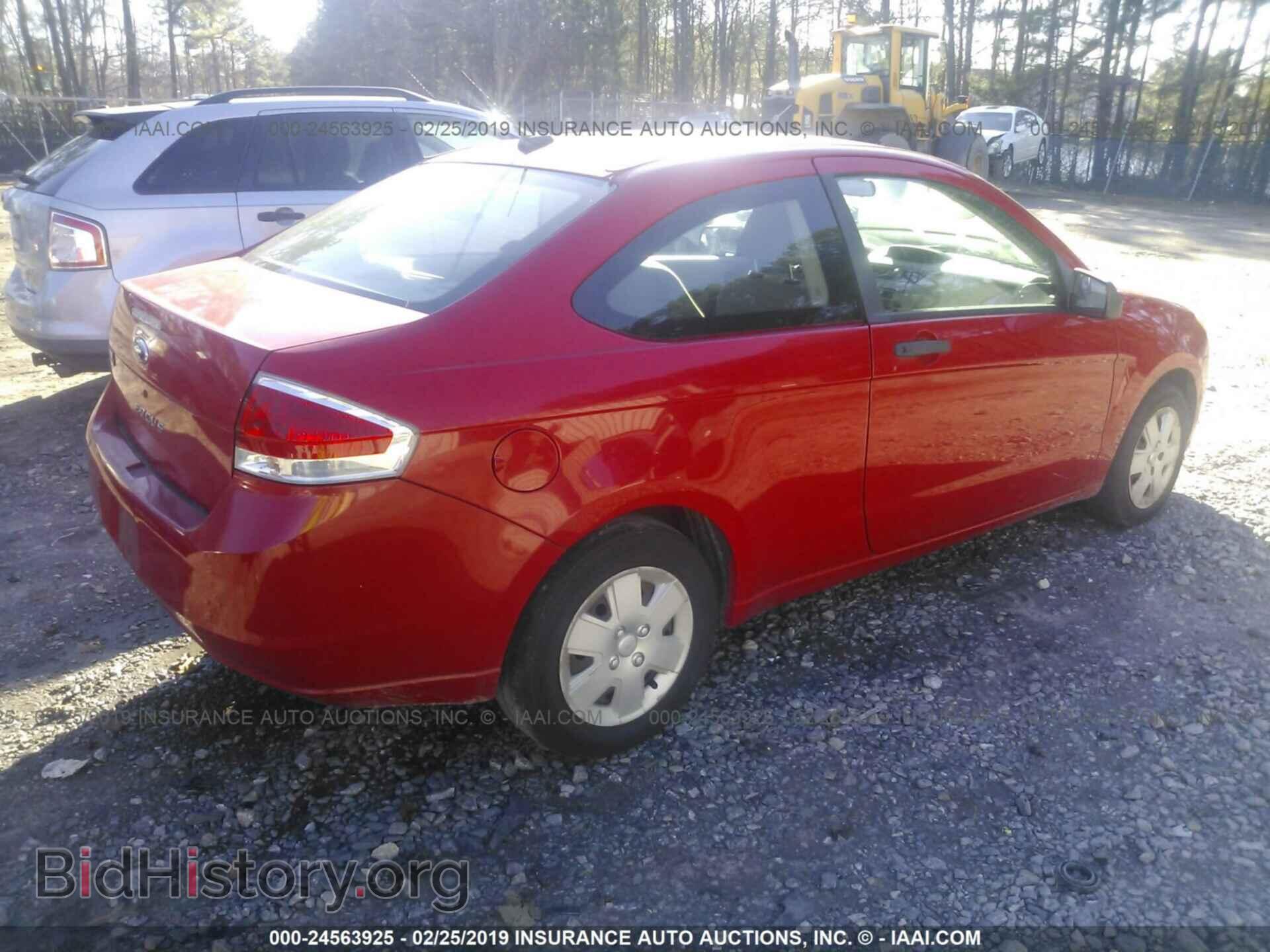 2008 FORD FOCUS - VIN: 1FAHP32N48W256018 - Фото 4