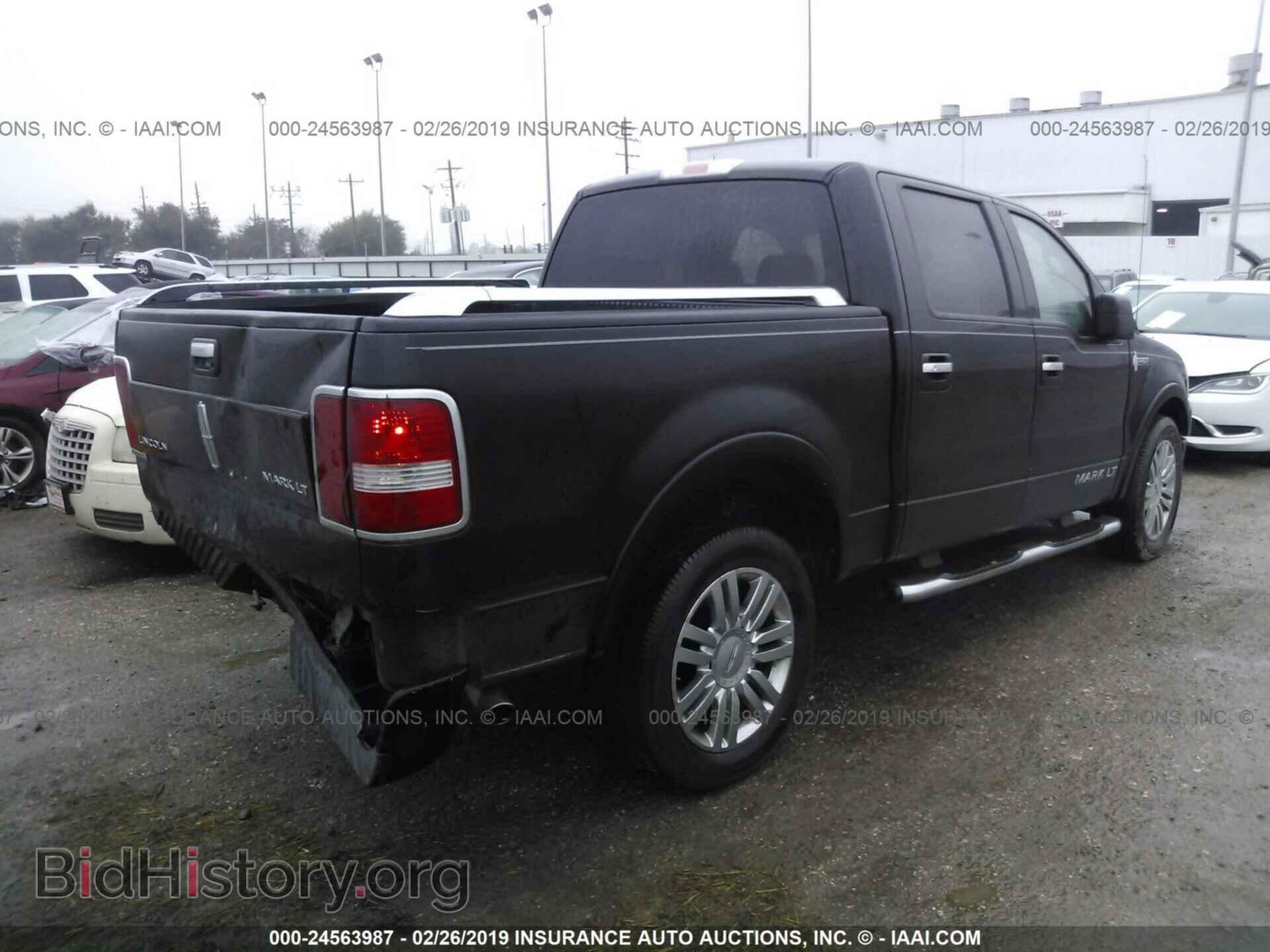 2007 LINCOLN MARK LT - VIN: 5LTPW165X7FJ04893 - Фото 4