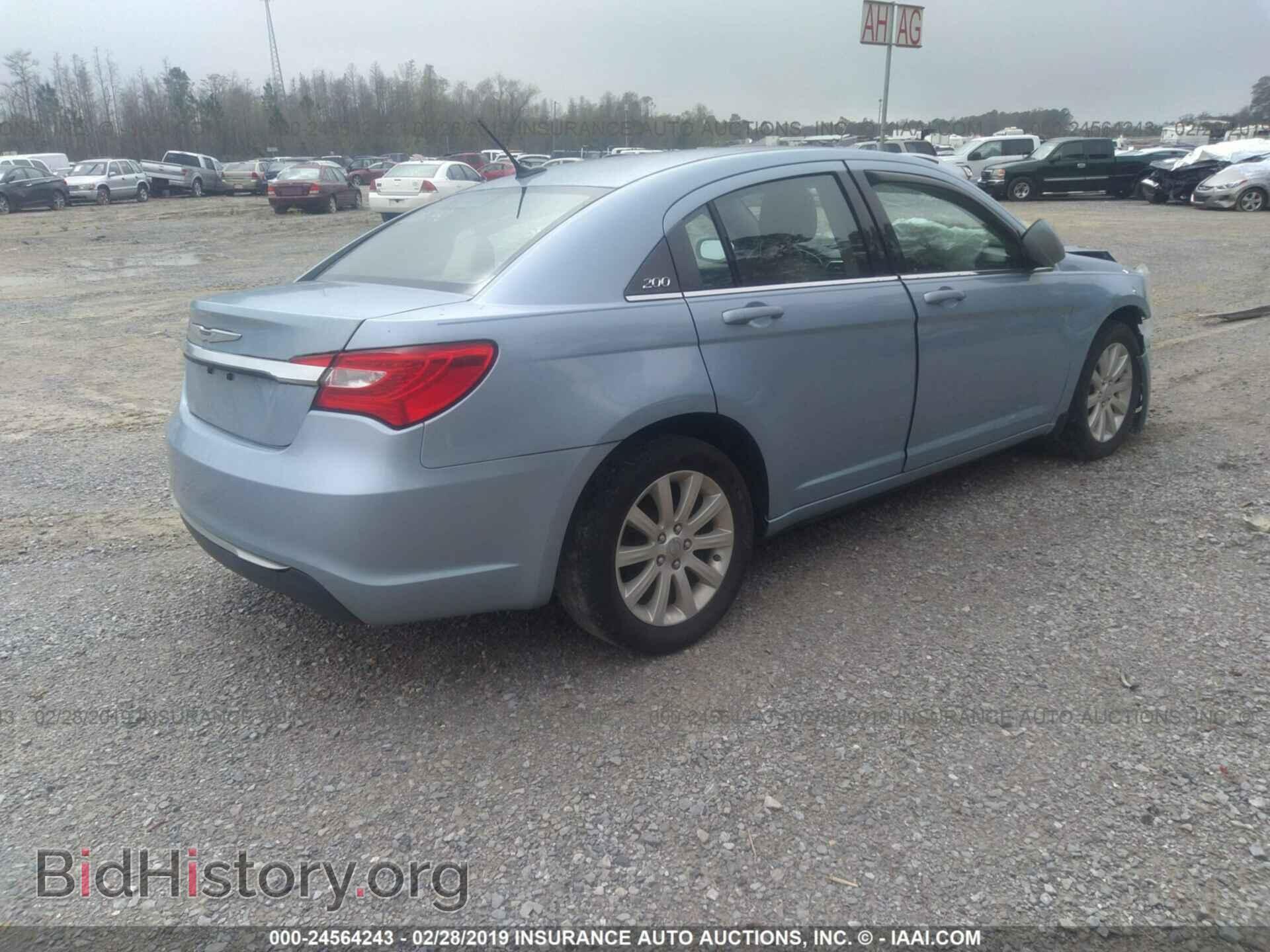 2013 CHRYSLER 200 - VIN: 1C3CCBBB5DN600959 - Фото 4