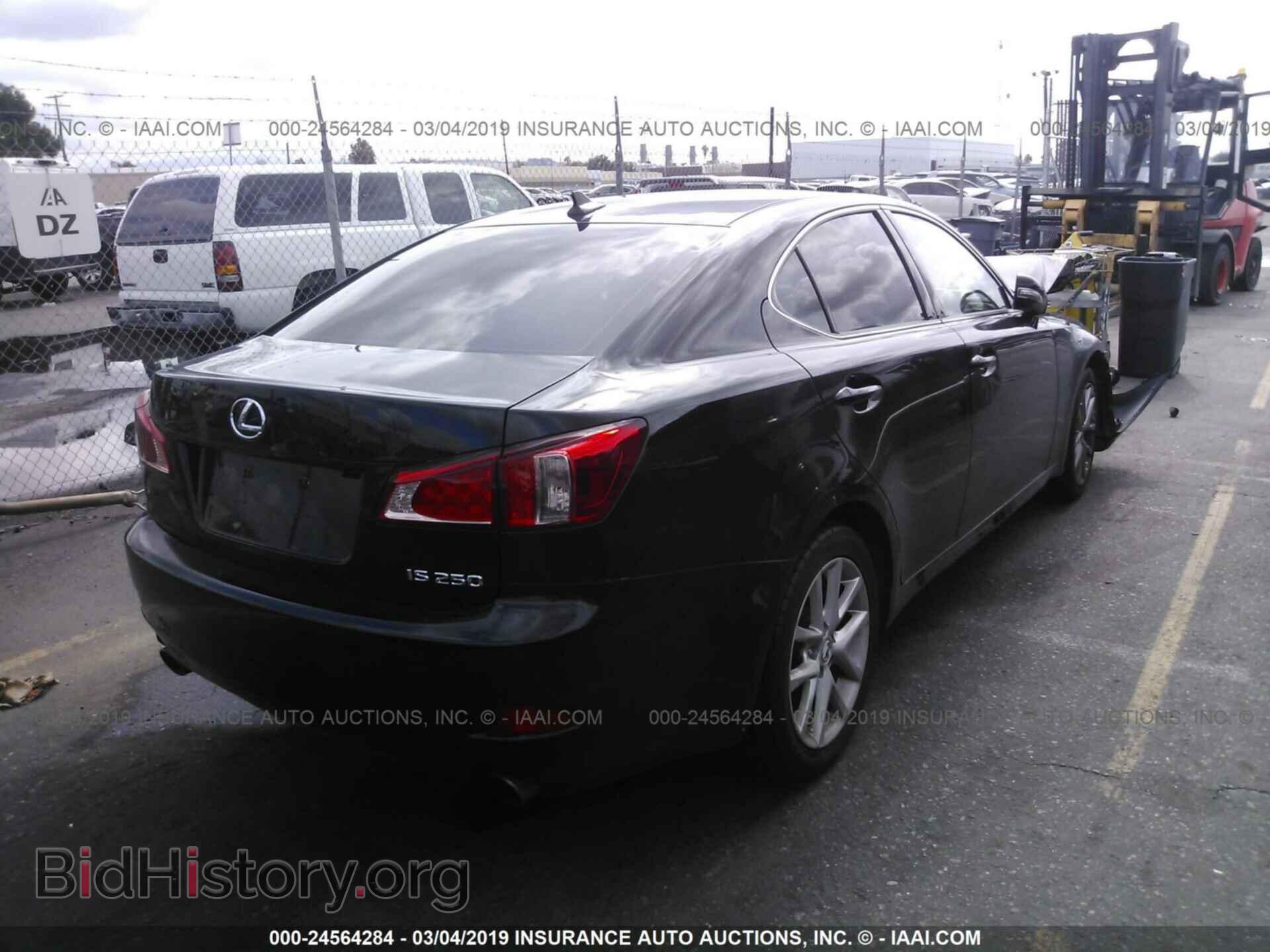 2013 LEXUS IS - VIN: JTHBF5C27D5193627 - Photo 4