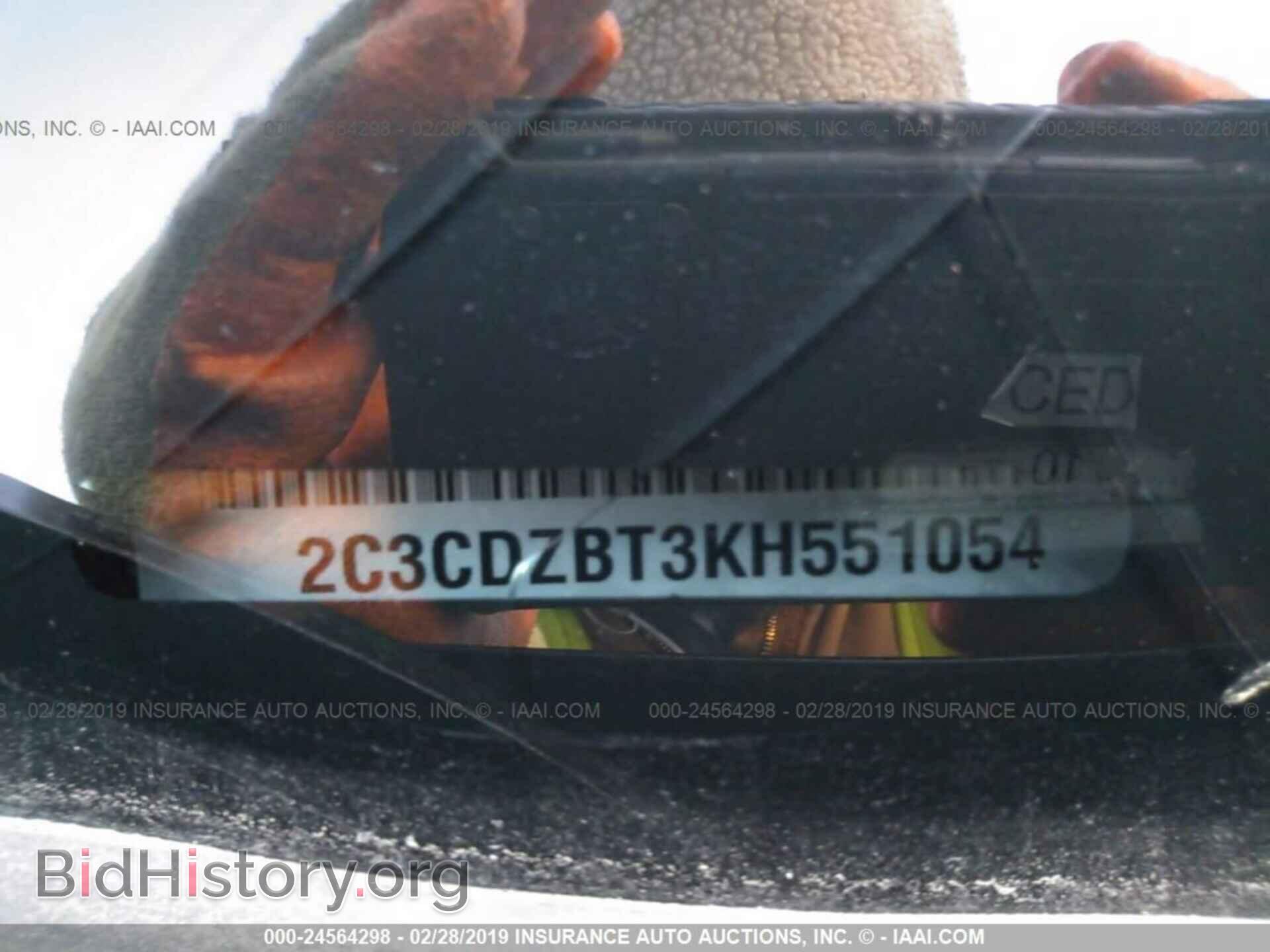 2019 DODGE CHALLENGER - VIN: 2C3CDZBT3KH551054 - Photo 9