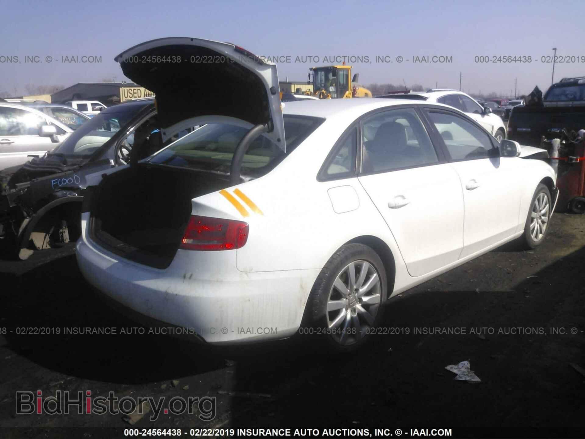 2012 AUDI A4 - VIN: WAUBFAFL7CA090130 - Photo 4