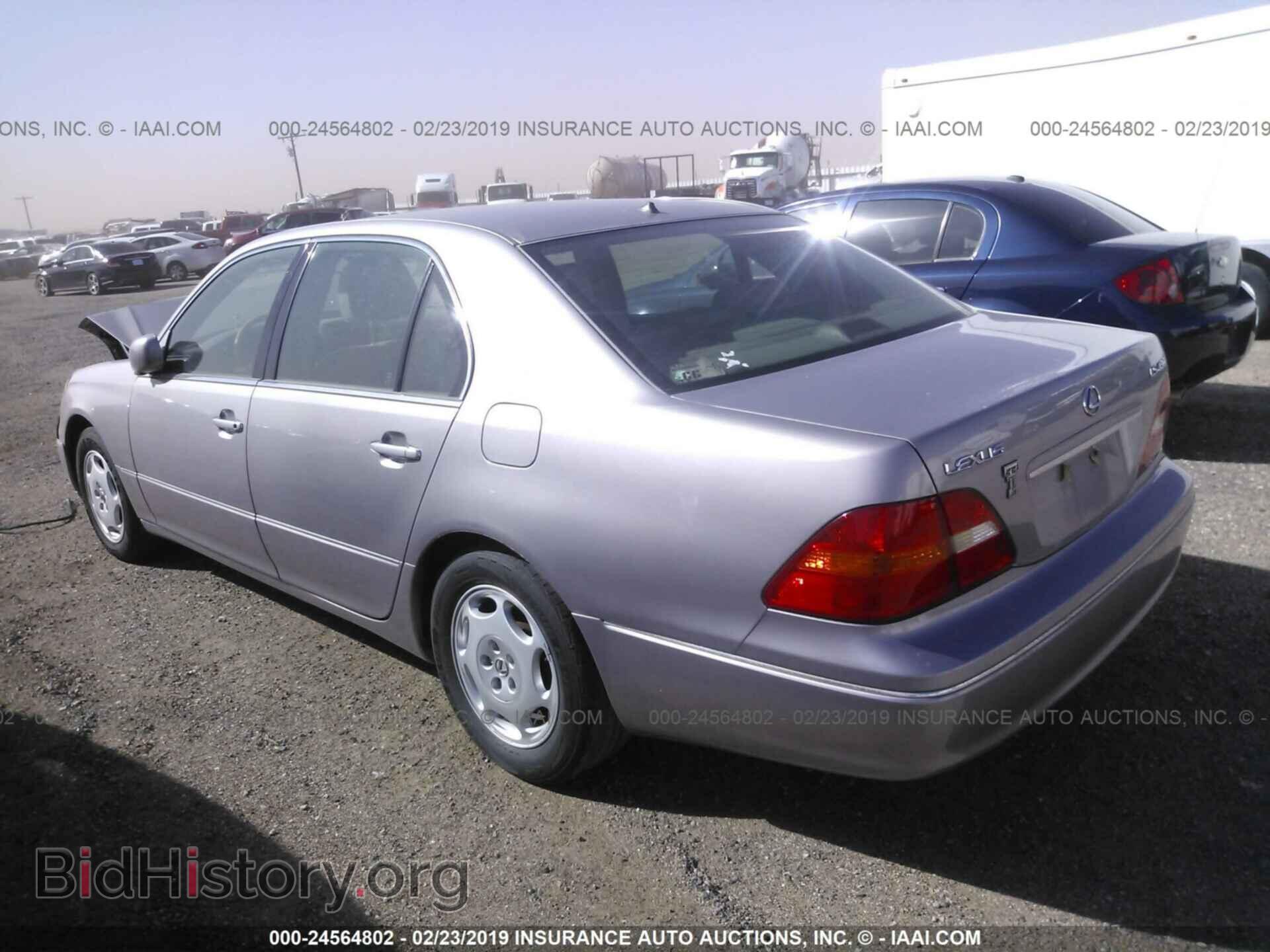 2001 LEXUS LS - VIN: JTHBN30FX10019090 - Photo 3