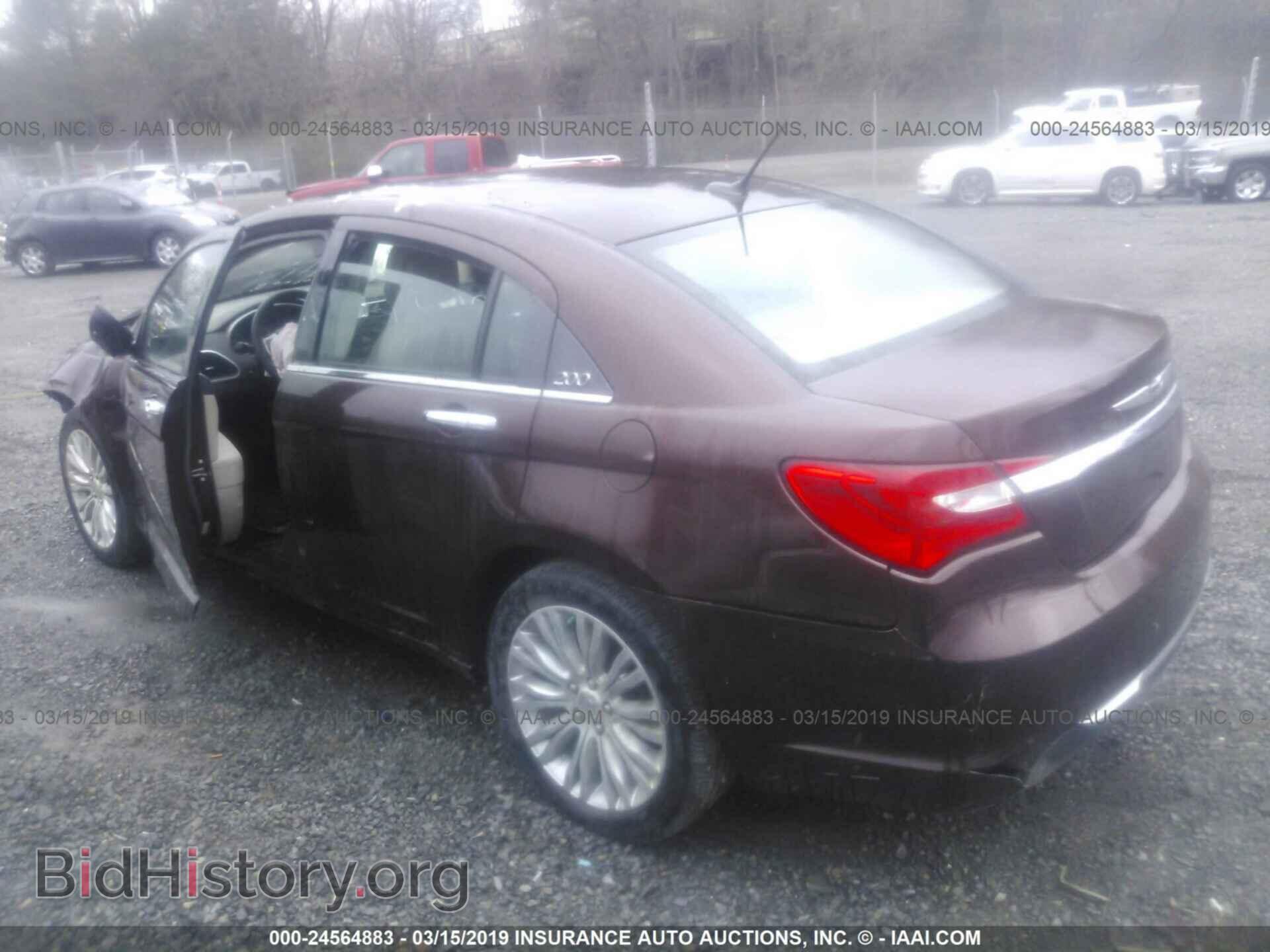 2013 CHRYSLER 200 - VIN: 1C3CCBCG3DN629581 - Фото 3