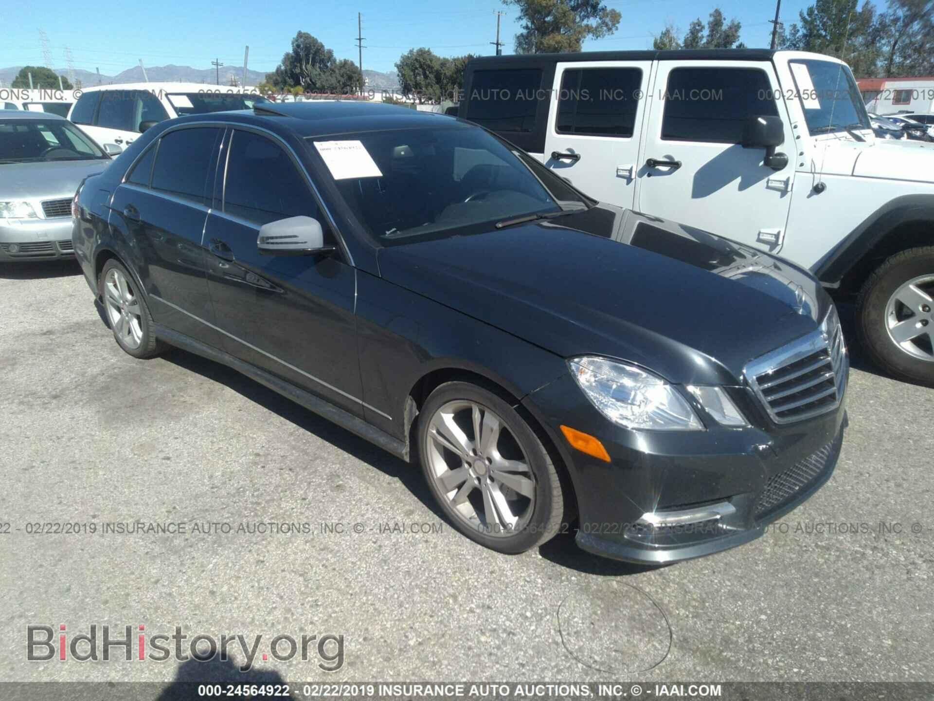 Photo WDDHF5KB0DA700619 - MERCEDES-BENZ E 2013
