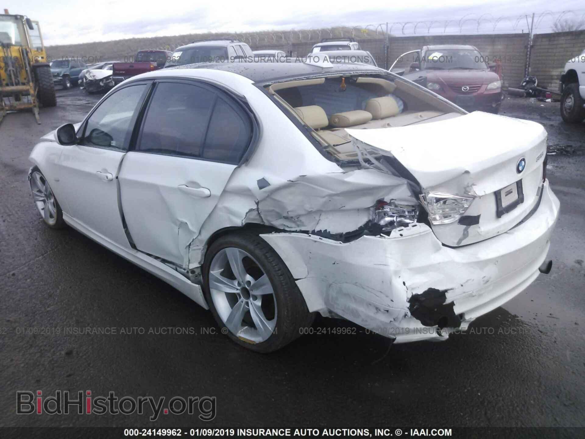 2009 BMW 335 - VIN: WBAPM73509A366872 - Фото 3