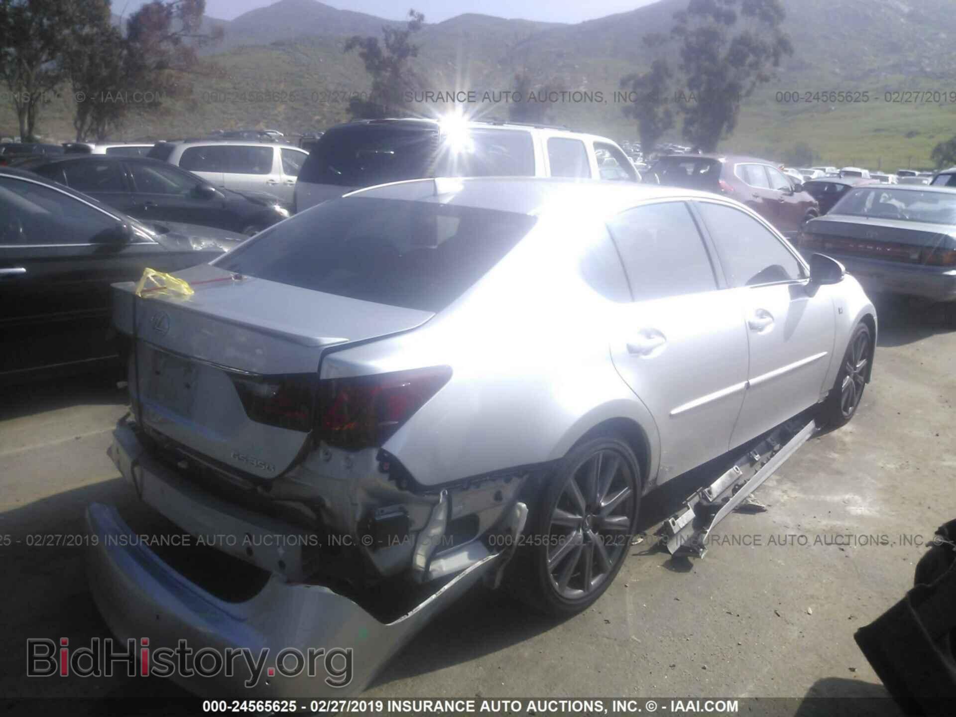 2015 LEXUS GS - VIN: JTHBE1BL4FA013875 - Фото 4