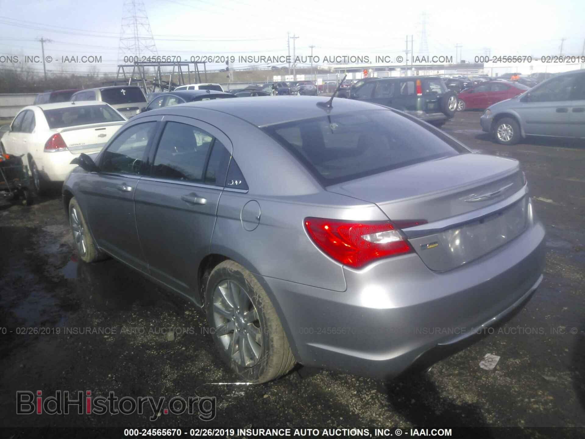 2013 CHRYSLER 200 - VIN: 1C3CCBBG7DN528206 - Photo 3