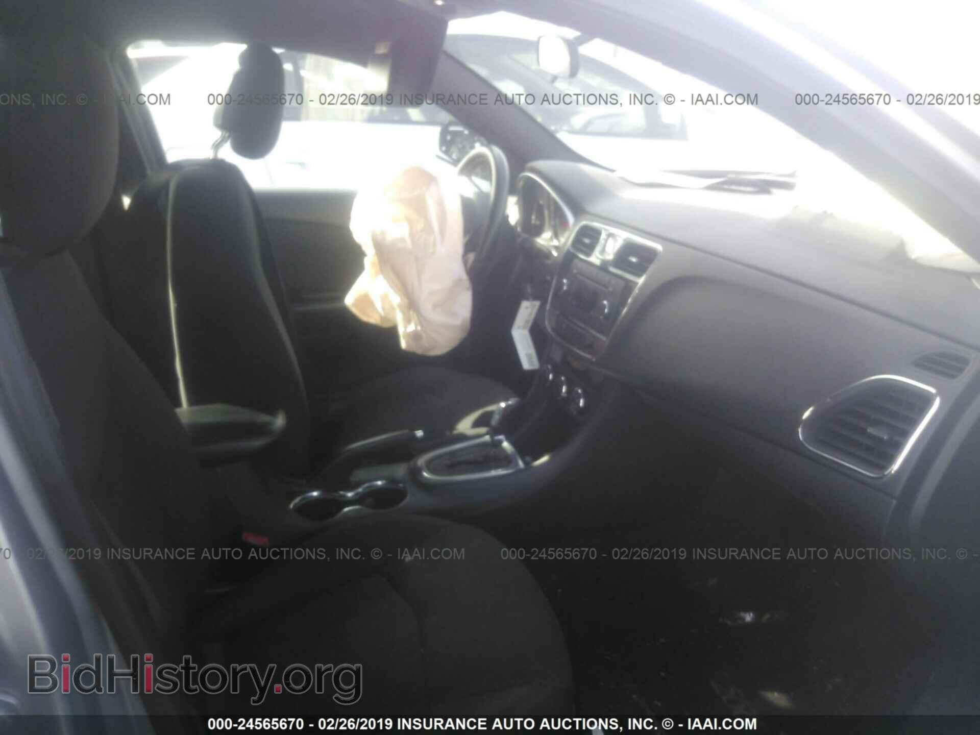 2013 CHRYSLER 200 - VIN: 1C3CCBBG7DN528206 - Photo 5