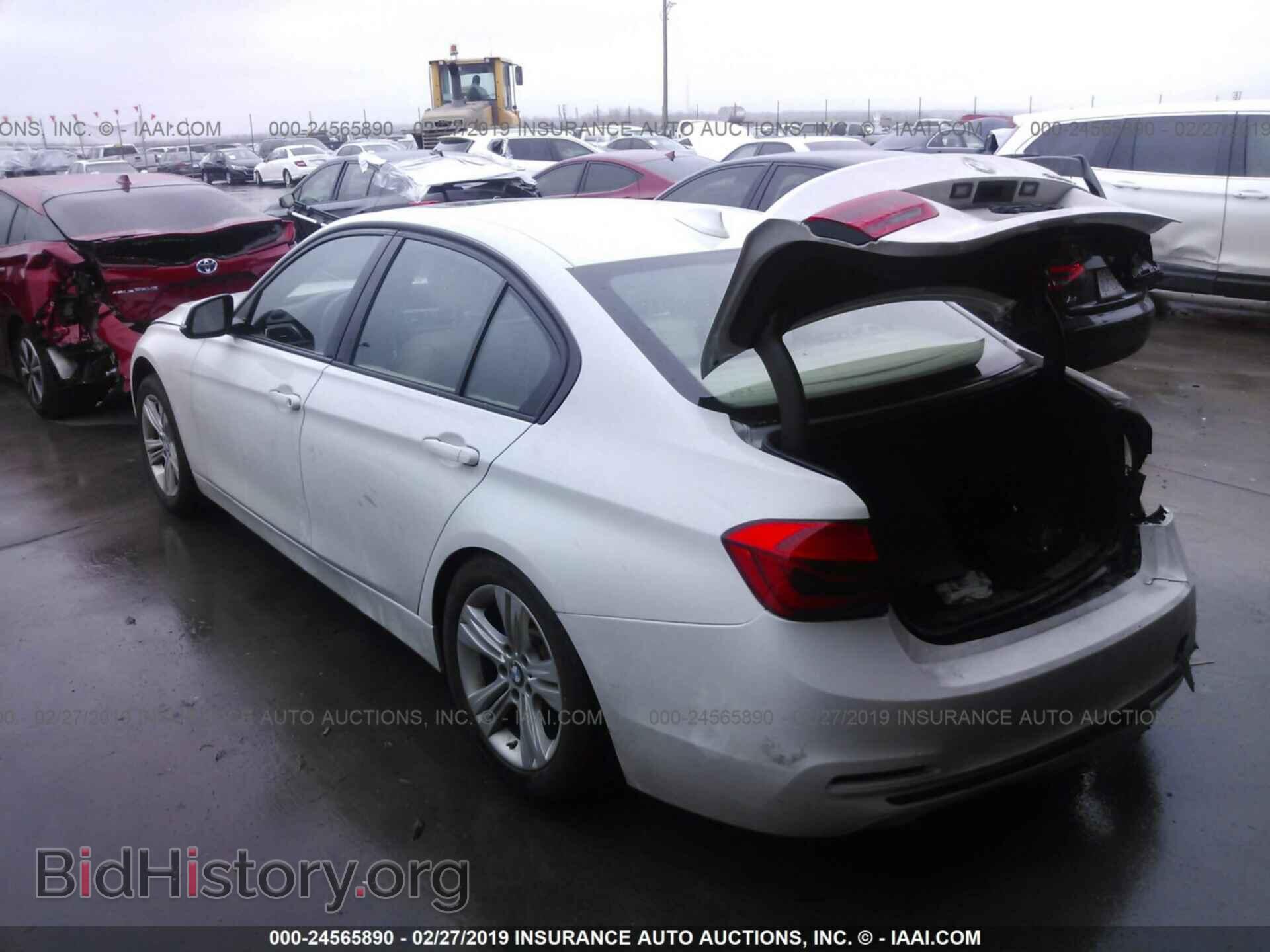2016 BMW 328 - VIN: WBA8E9C58GK645216 - Фото 3