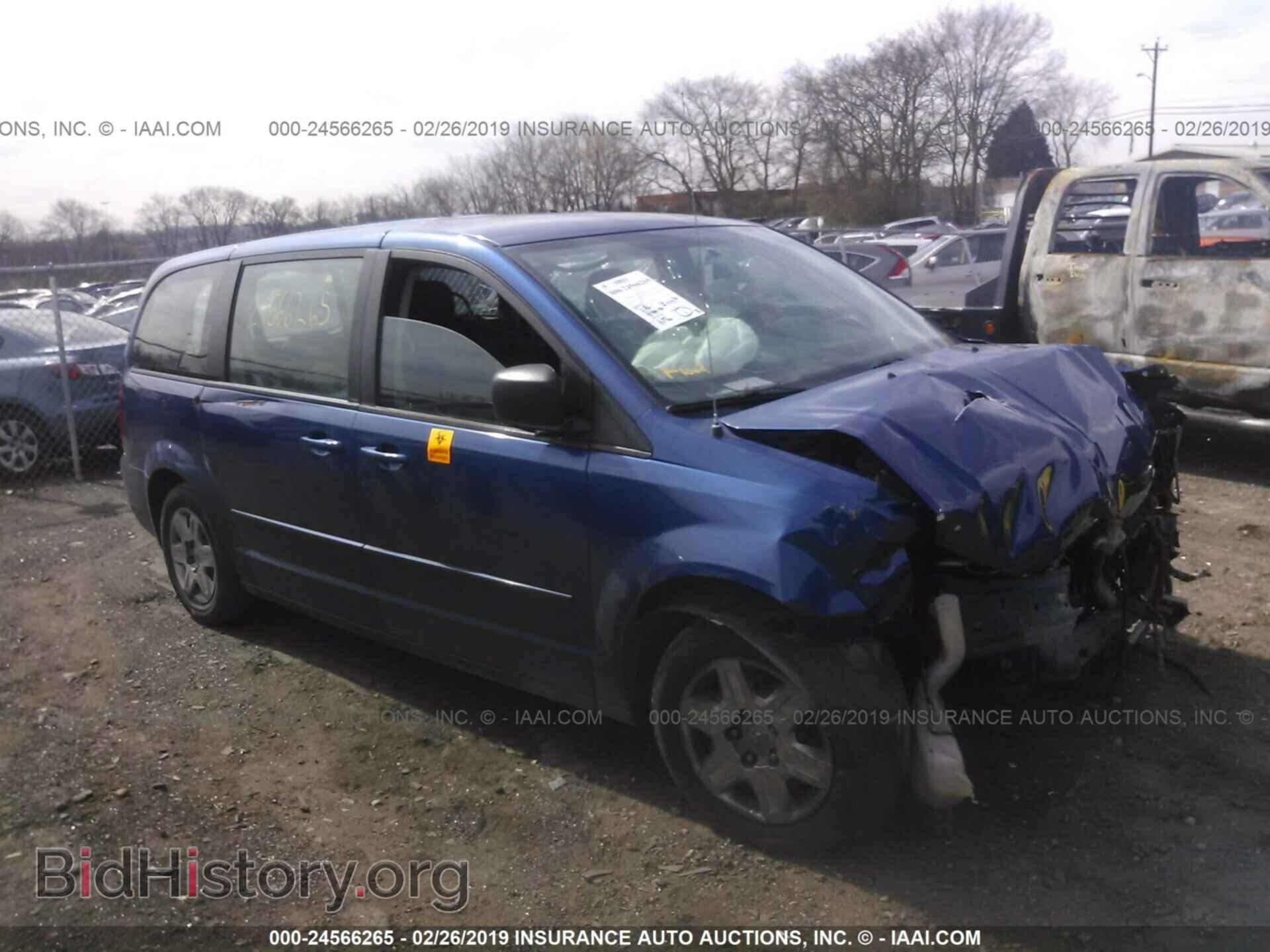 Photo 2D4RN4DE5AR147687 - DODGE GRAND CARAVAN 2010
