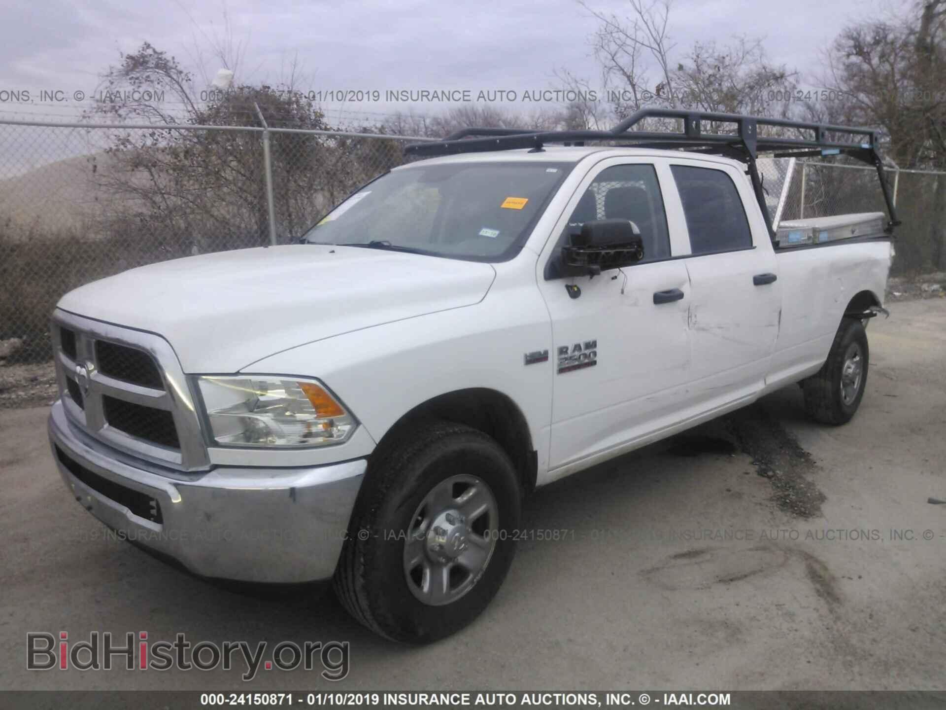 2017 RAM 2500 - VIN: 3C6TR4HTXHG500979 - Фото 2