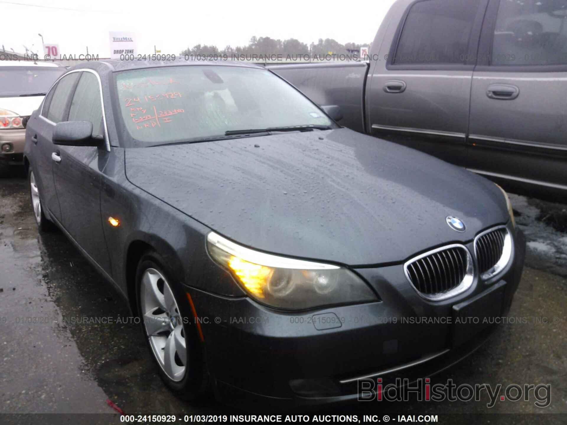 Photo WBANU53588CT04649 - BMW 528 2008