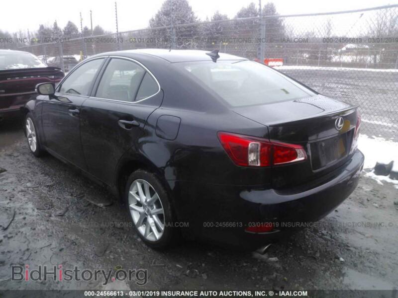 2011 Lexus IS (VIN JTHCF5C26B5045468) — фото 3 из 10