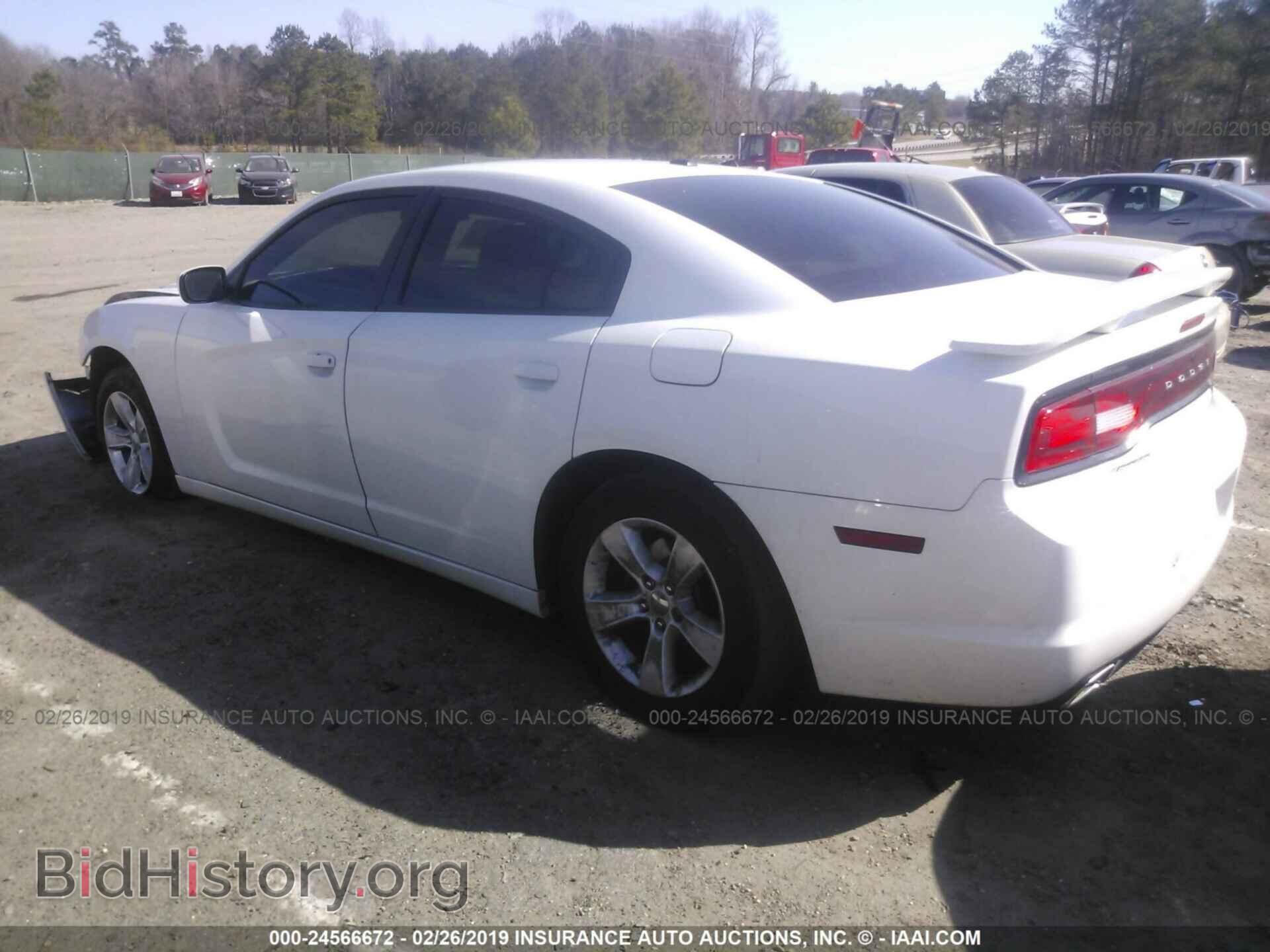 2011 DODGE CHARGER - VIN: 2B3CL3CG8BH555471 - Фото 3