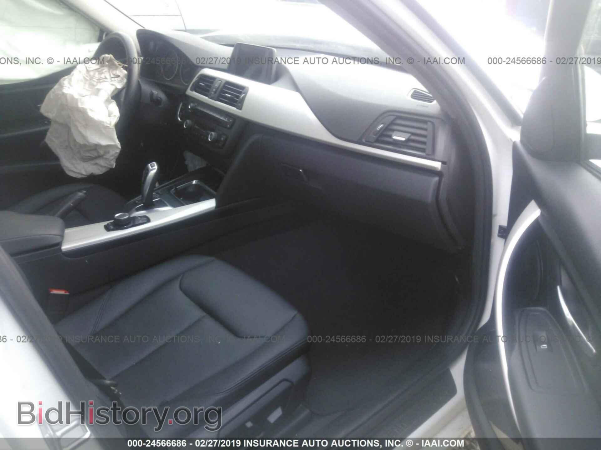 2015 BMW 320 - VIN: WBA3B1C55FK139782 - Фото 5