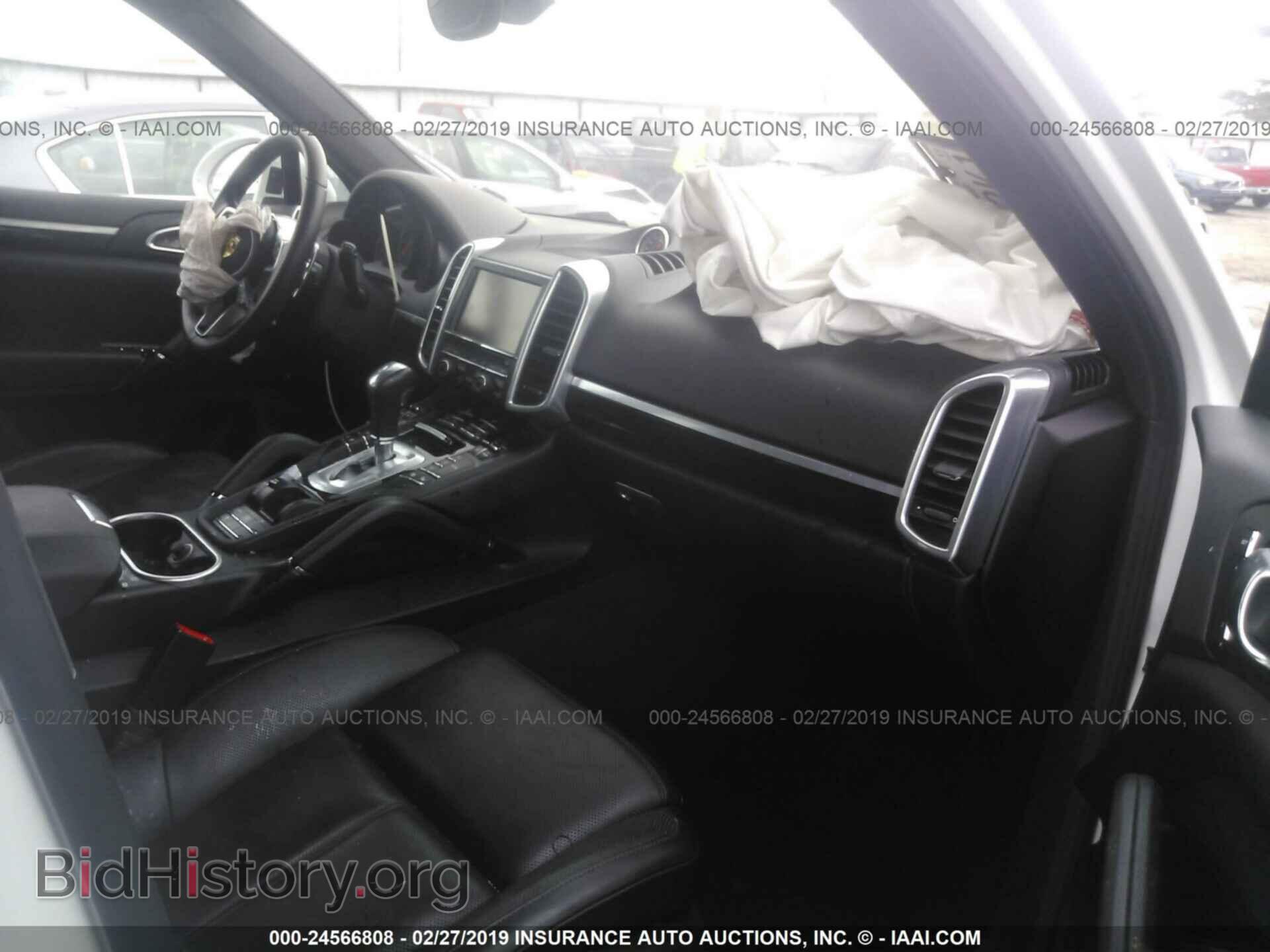 2016 PORSCHE CAYENNE - VIN: WP1AA2A26GKA12230 - Фото 5
