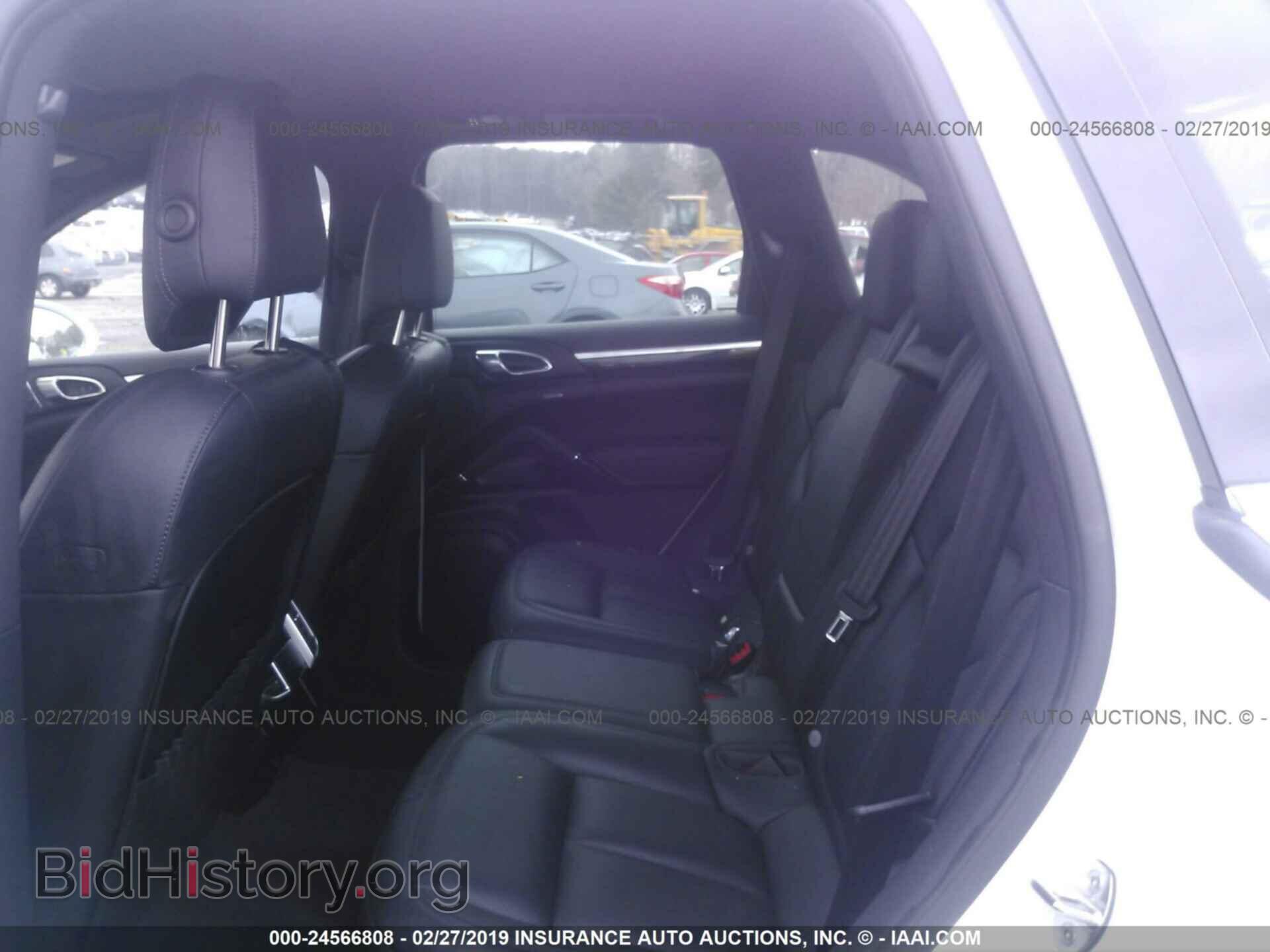 2016 PORSCHE CAYENNE - VIN: WP1AA2A26GKA12230 - Фото 8
